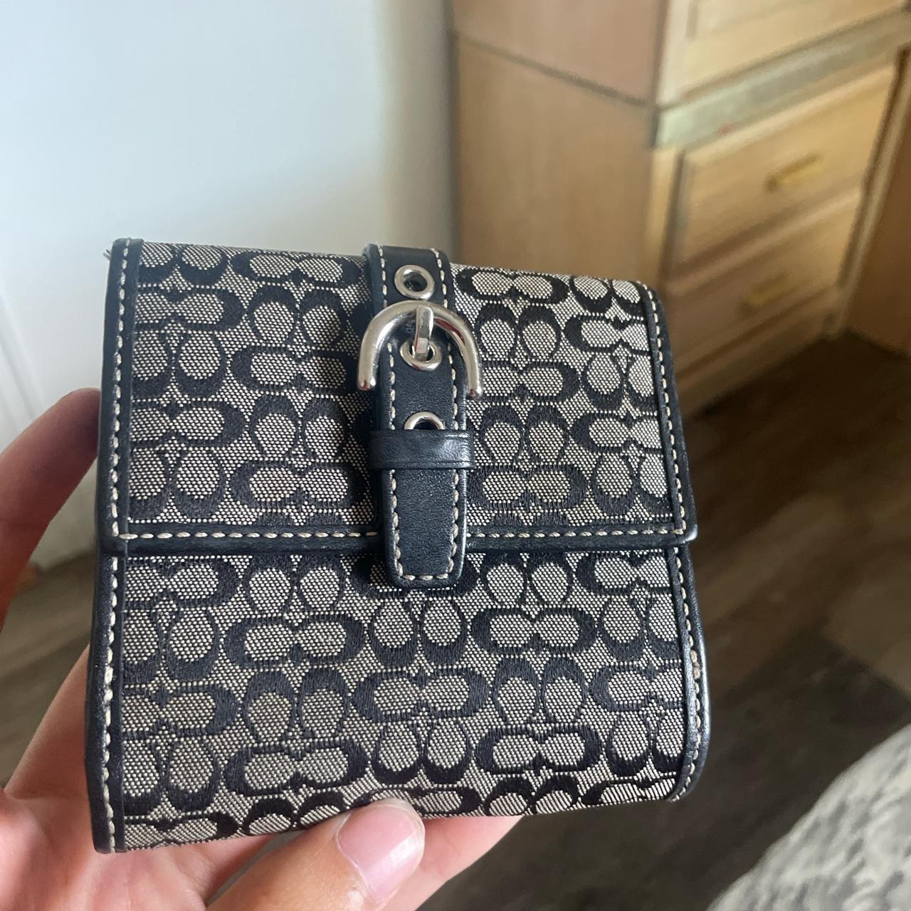 small coach wallet - Depop