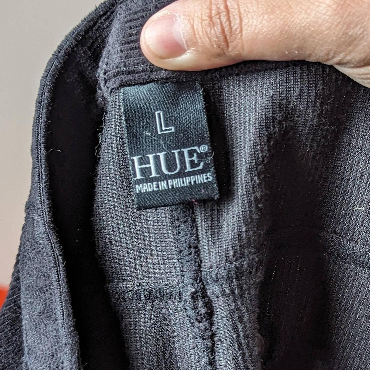 HUE Women's Charcoal Sleek Comfort Corduroy Jeggings - Depop
