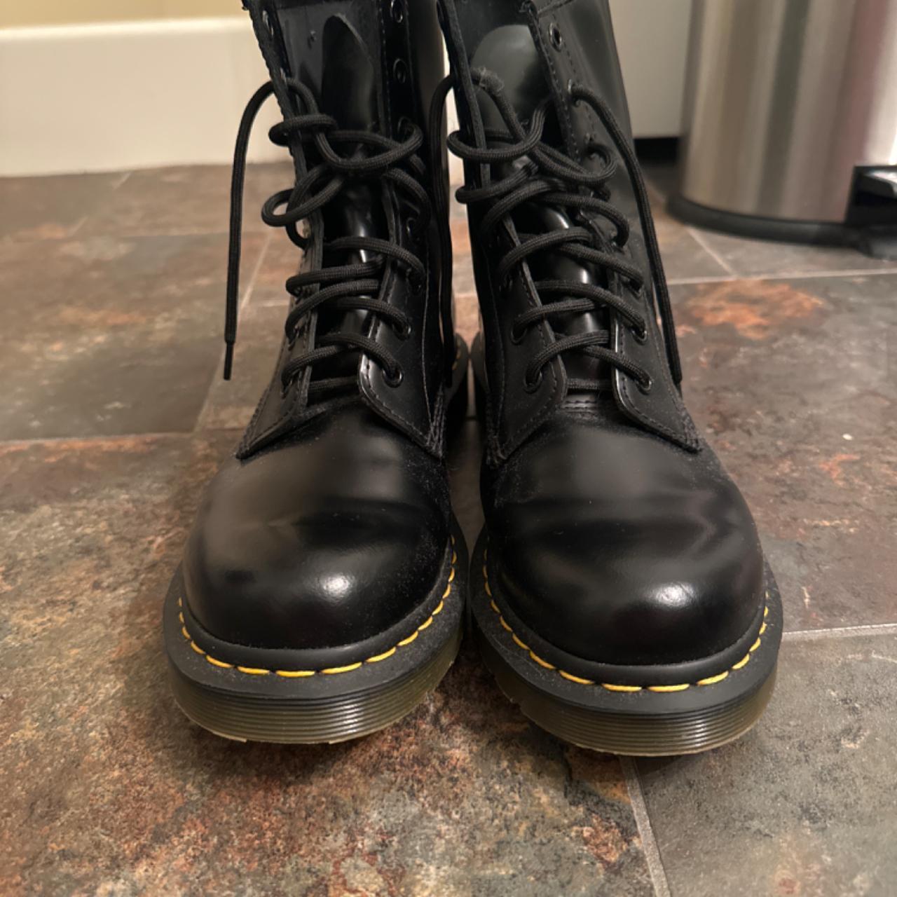 Dr. Martens 1460 s boot Also includes wonder balsam