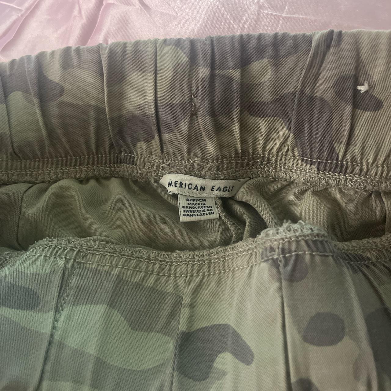 american eagle camo cargo pants Depop