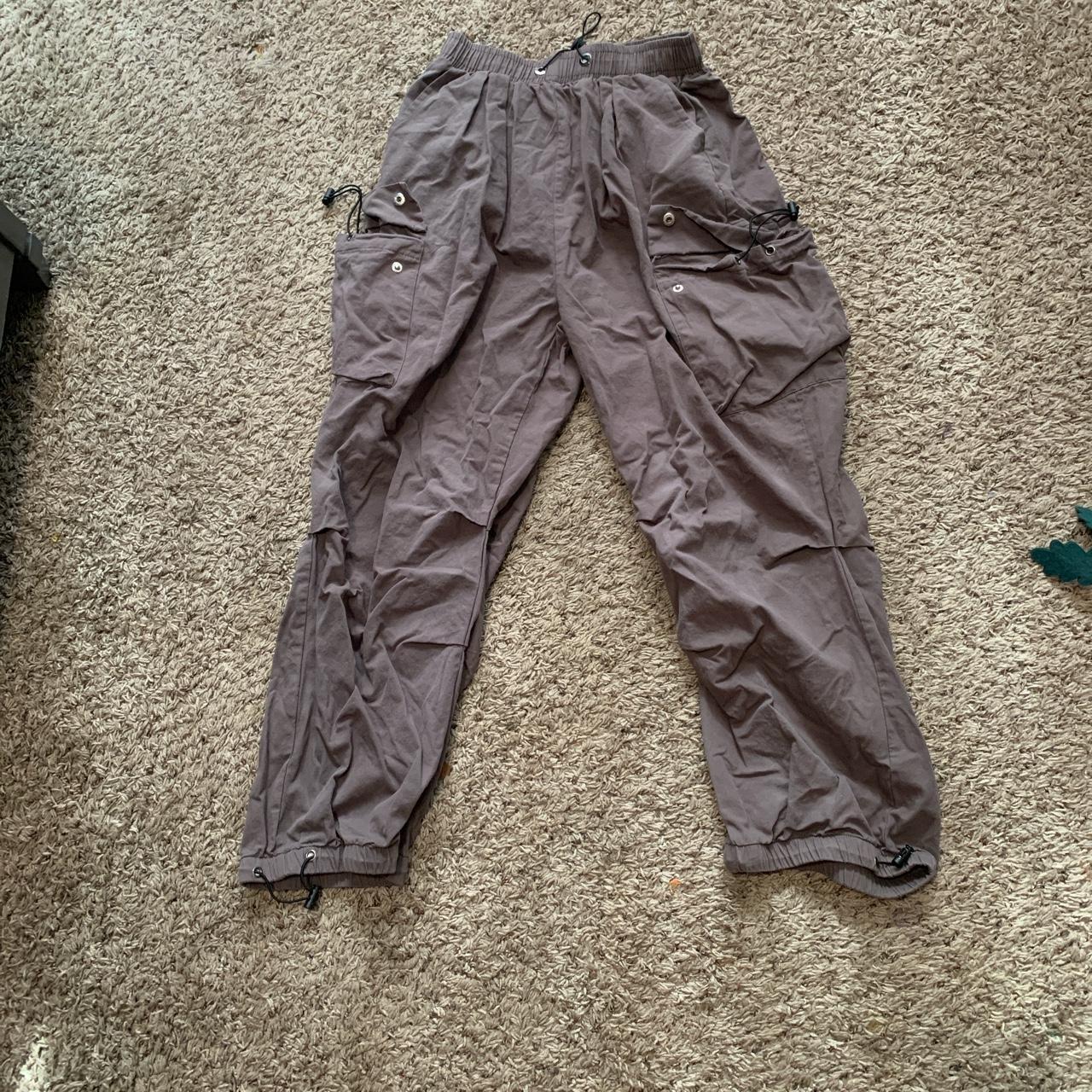 Cargo pants - Depop