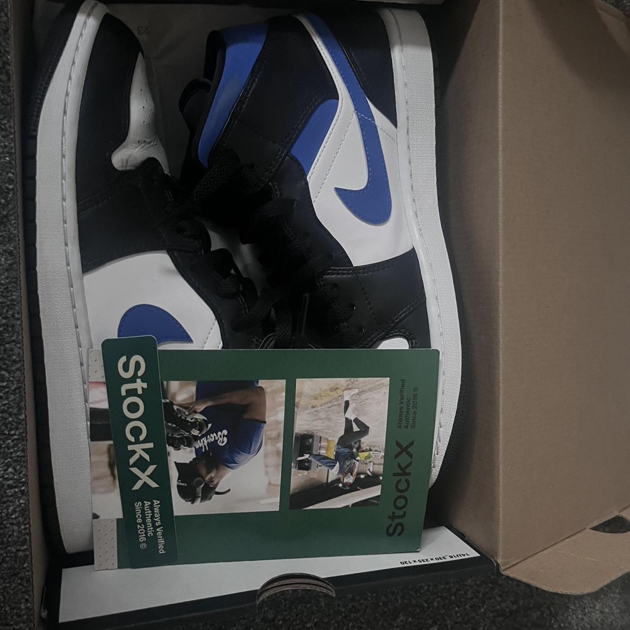 royal blue jordan 1s