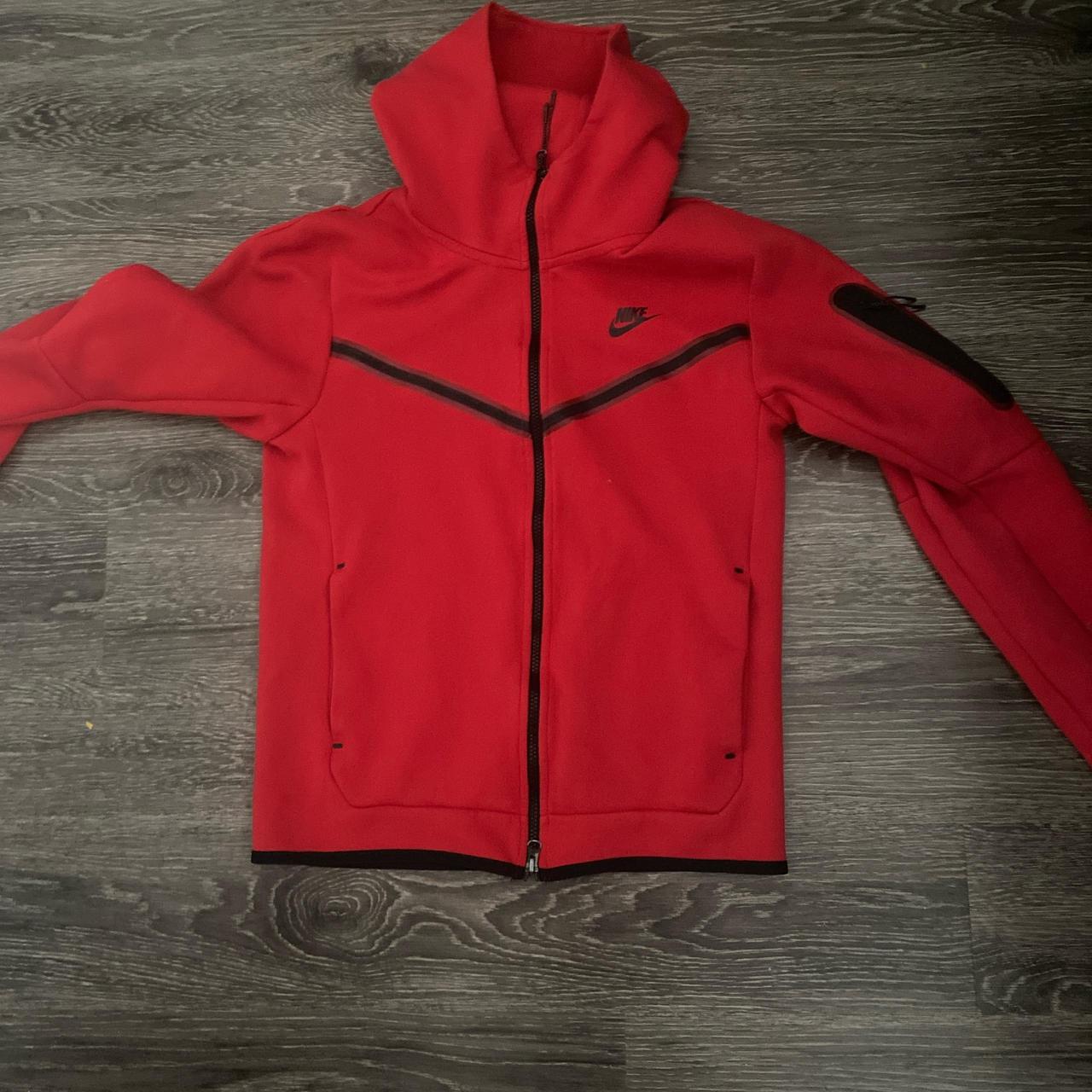 mens red nike tech fleece hoodie