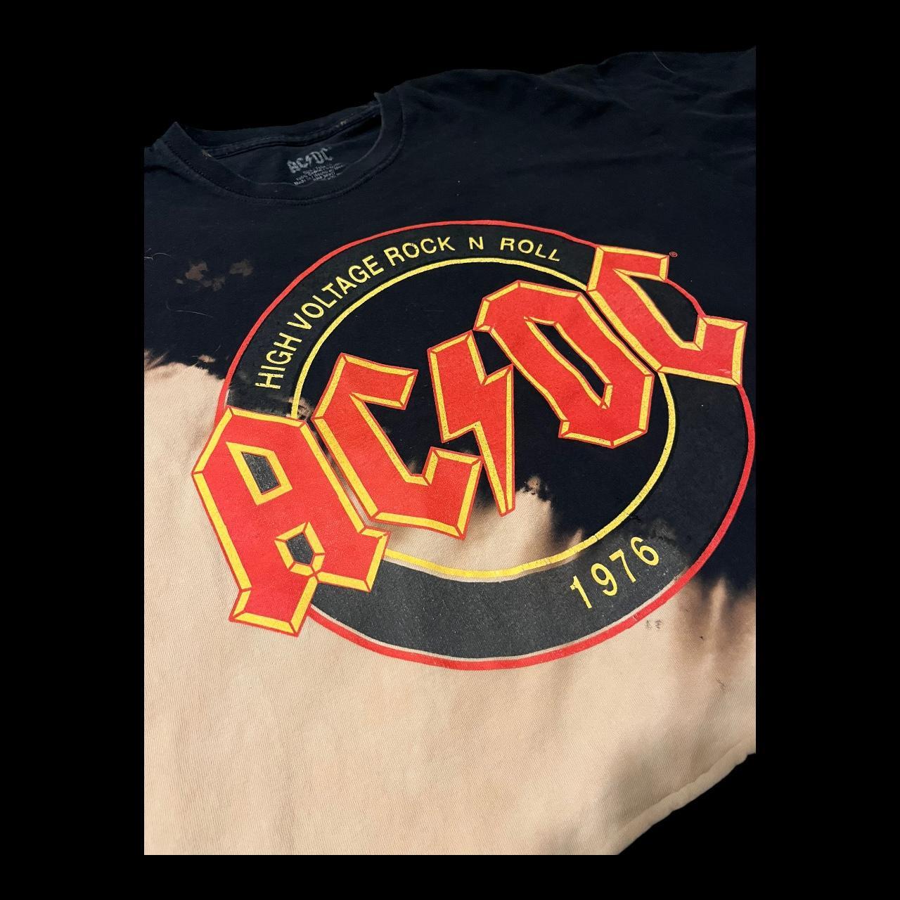 AC/DC crop top Cream and black Size Tall 1X - Depop