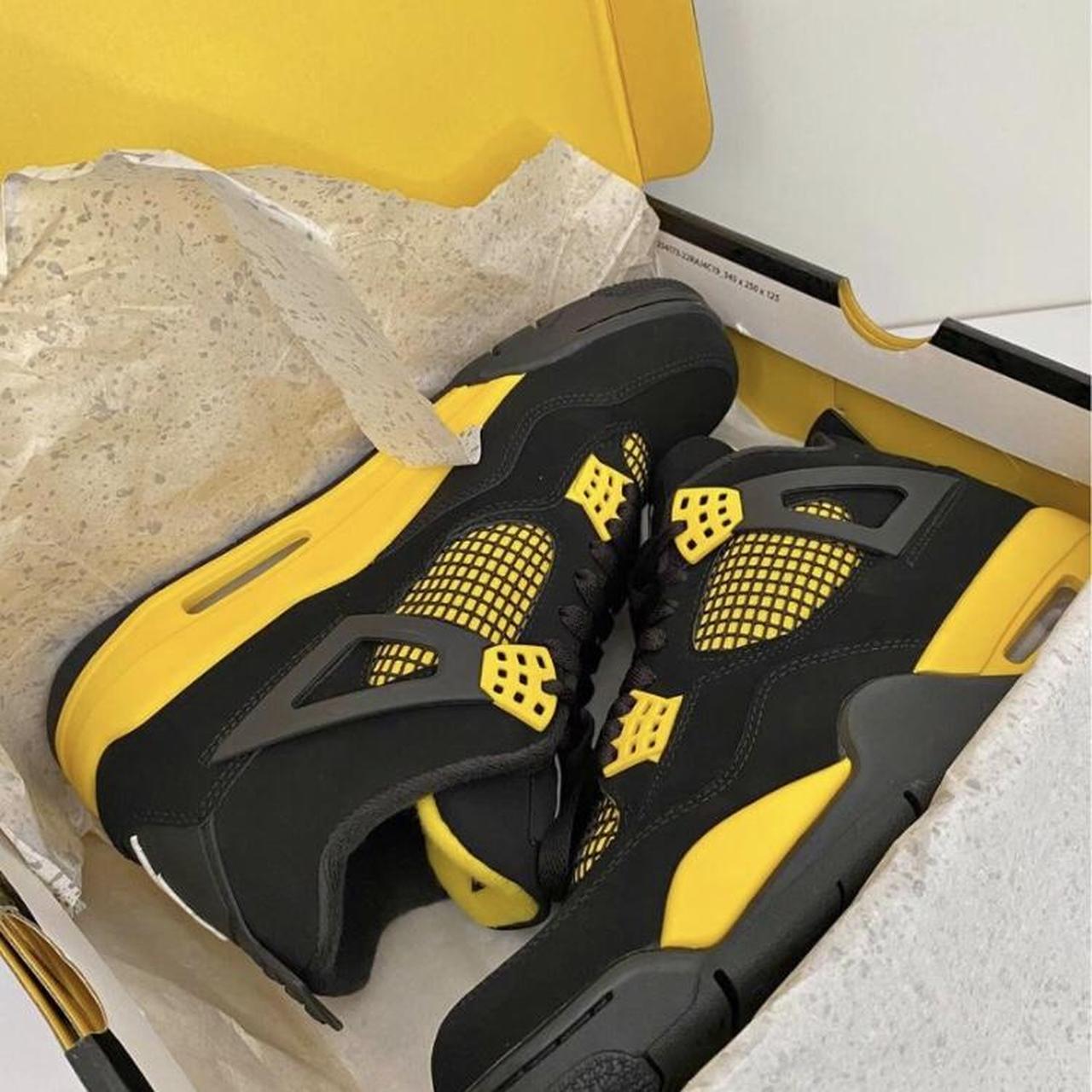 4s jordan yellow