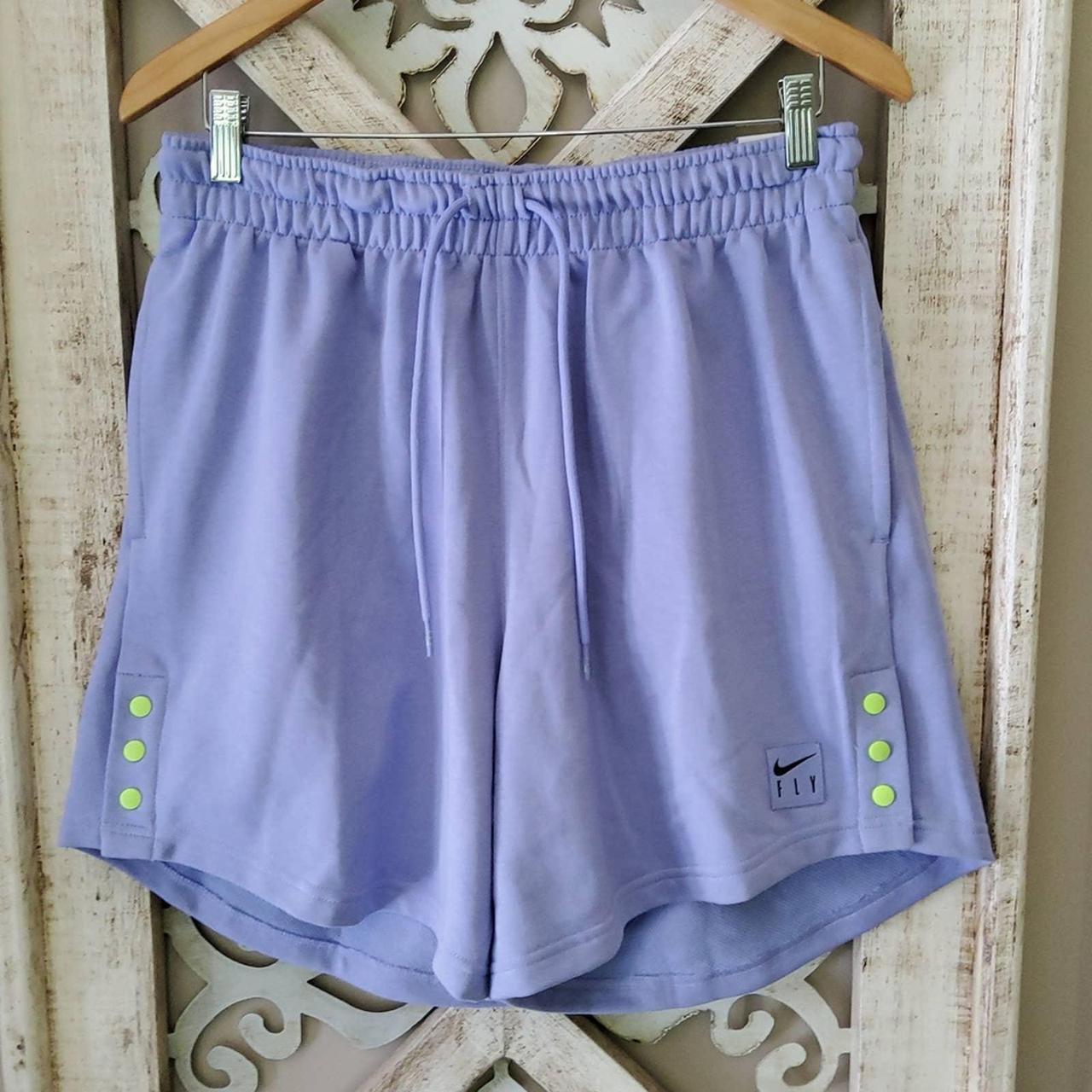 Light purple 2025 nike shorts