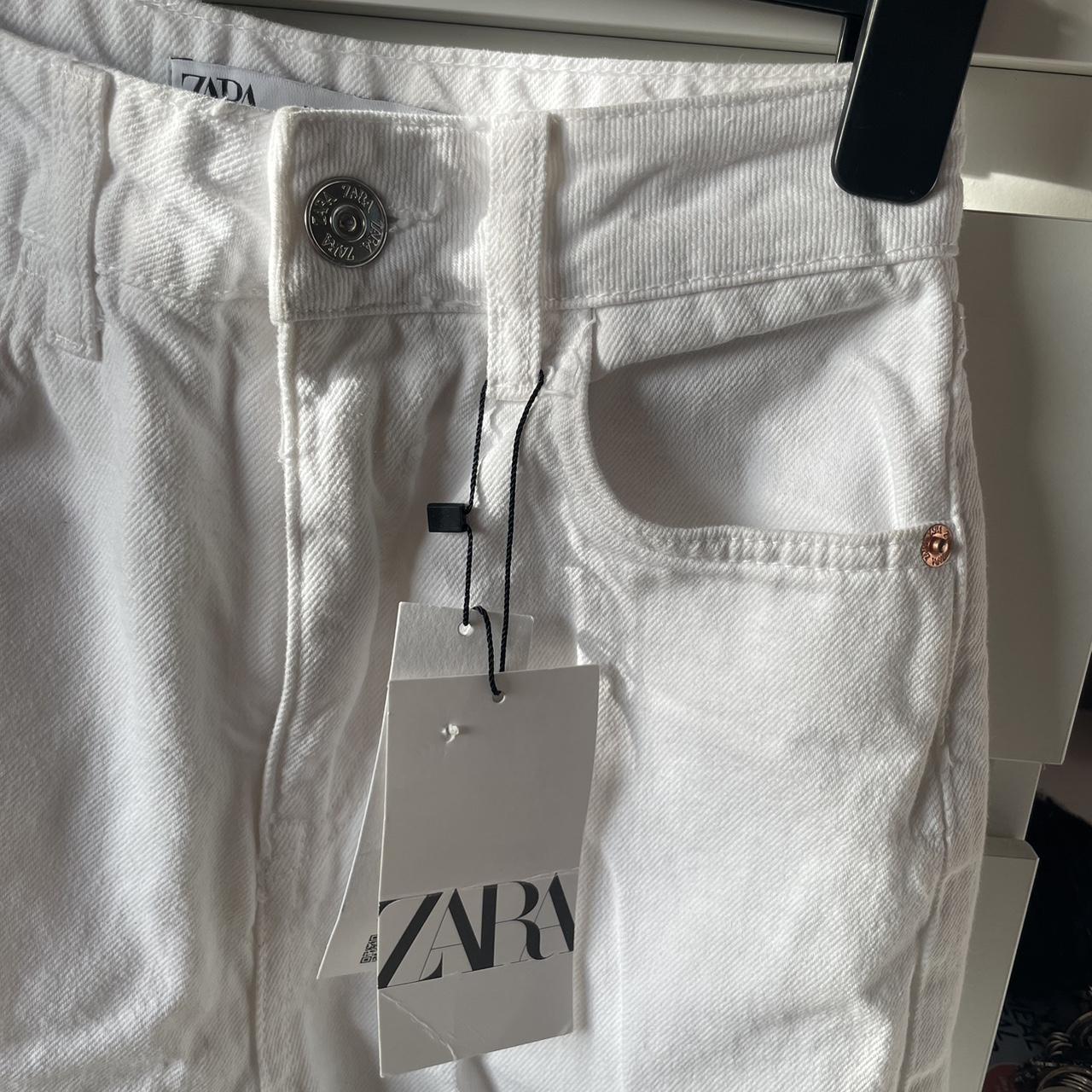 Zara white ripped straight cut jeans, never been worn! - Depop