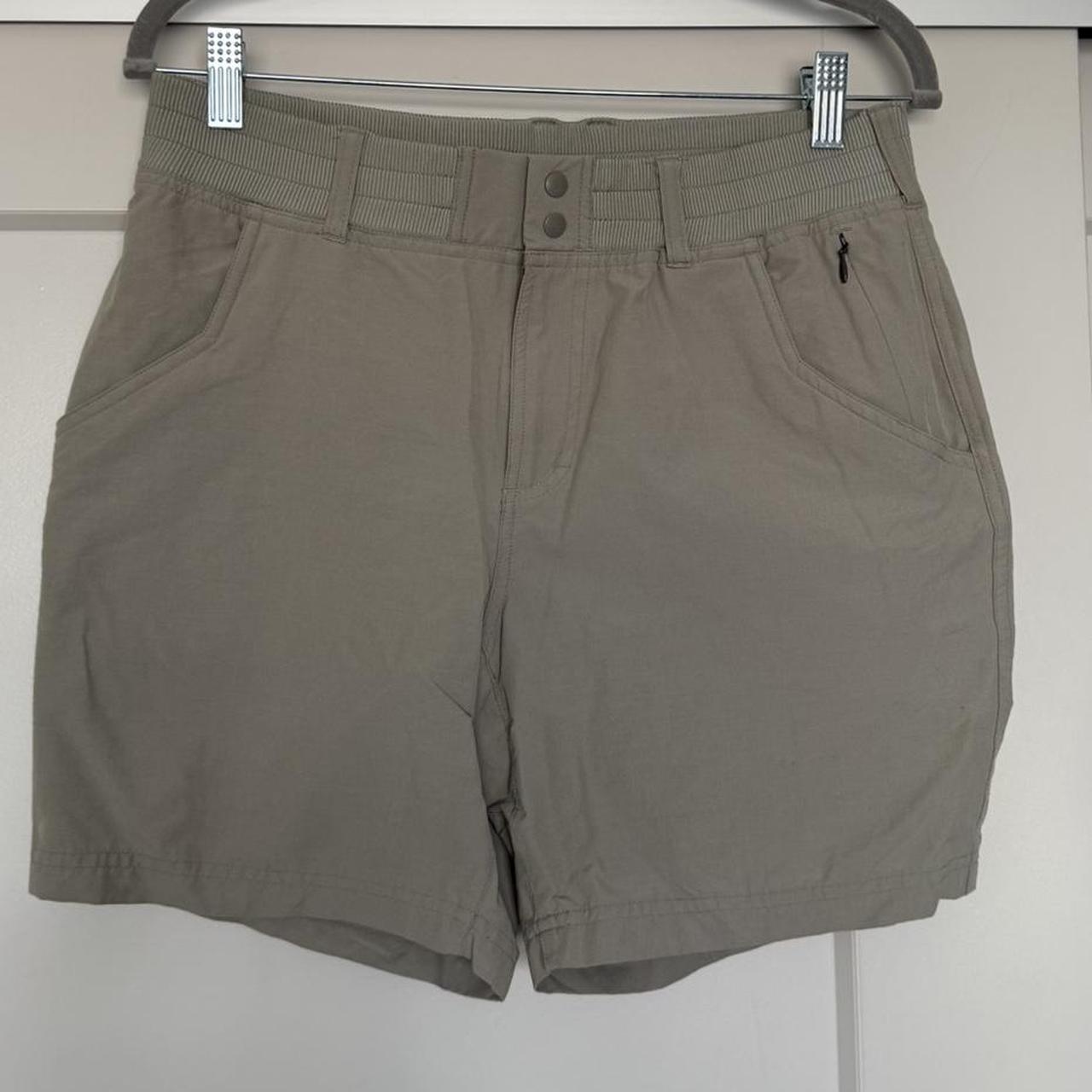 item listed by evaleight