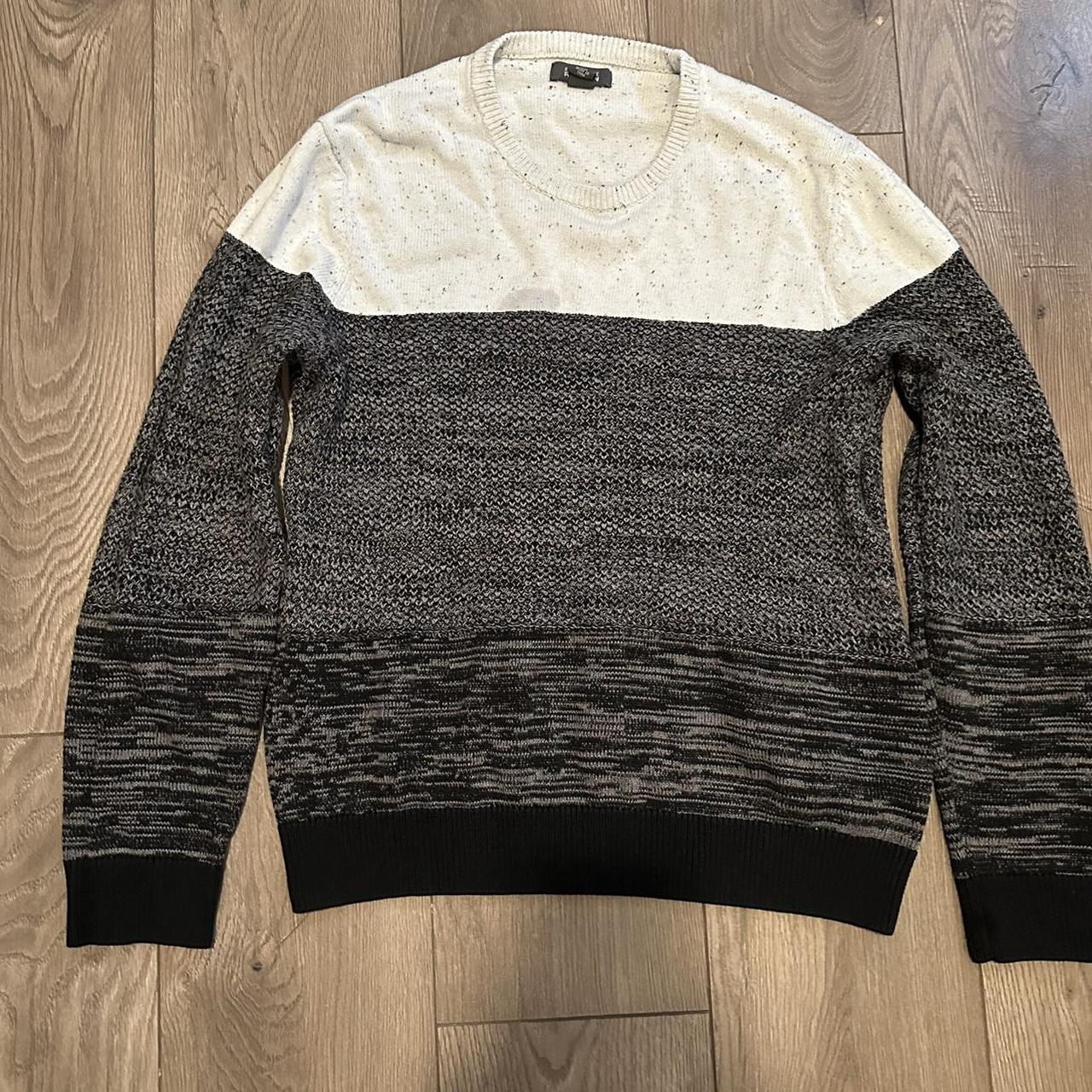 Kenneth Cole Sweater - Depop