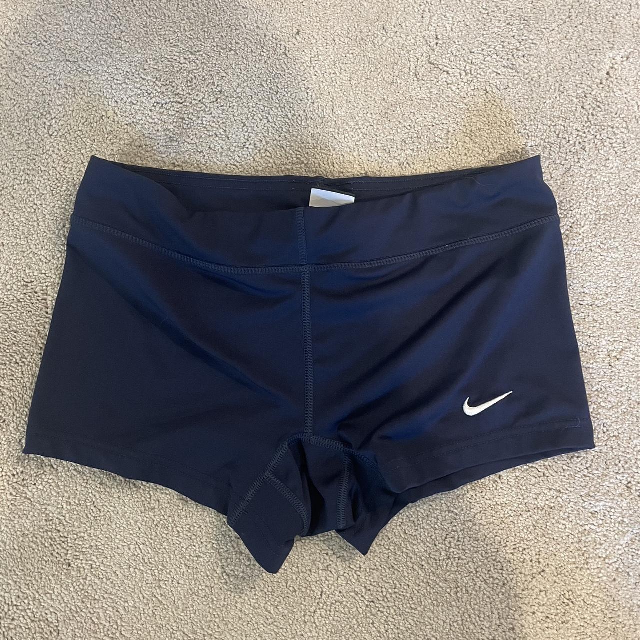 dark/navy blue nike pros never worn selling 50% of... - Depop