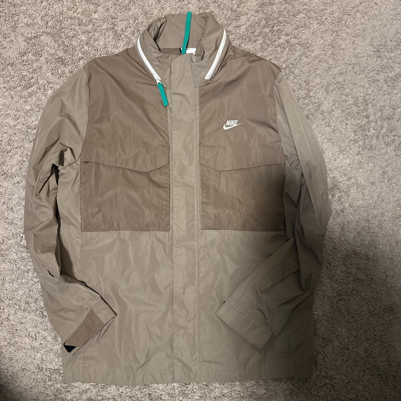 Nike tan windbreaker best sale