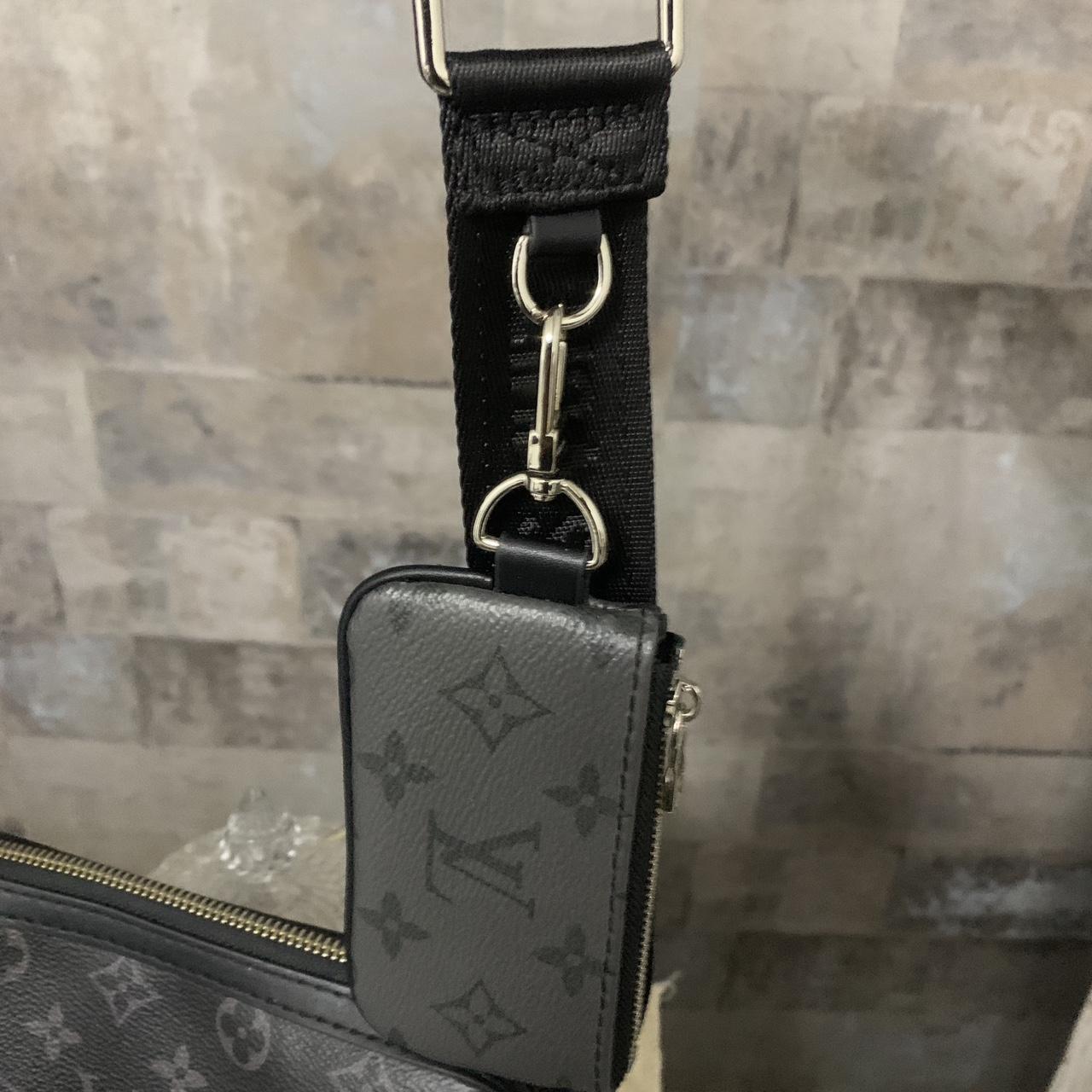 Louis Vuitton messenger Bag Keinmal getragen Gute... - Depop