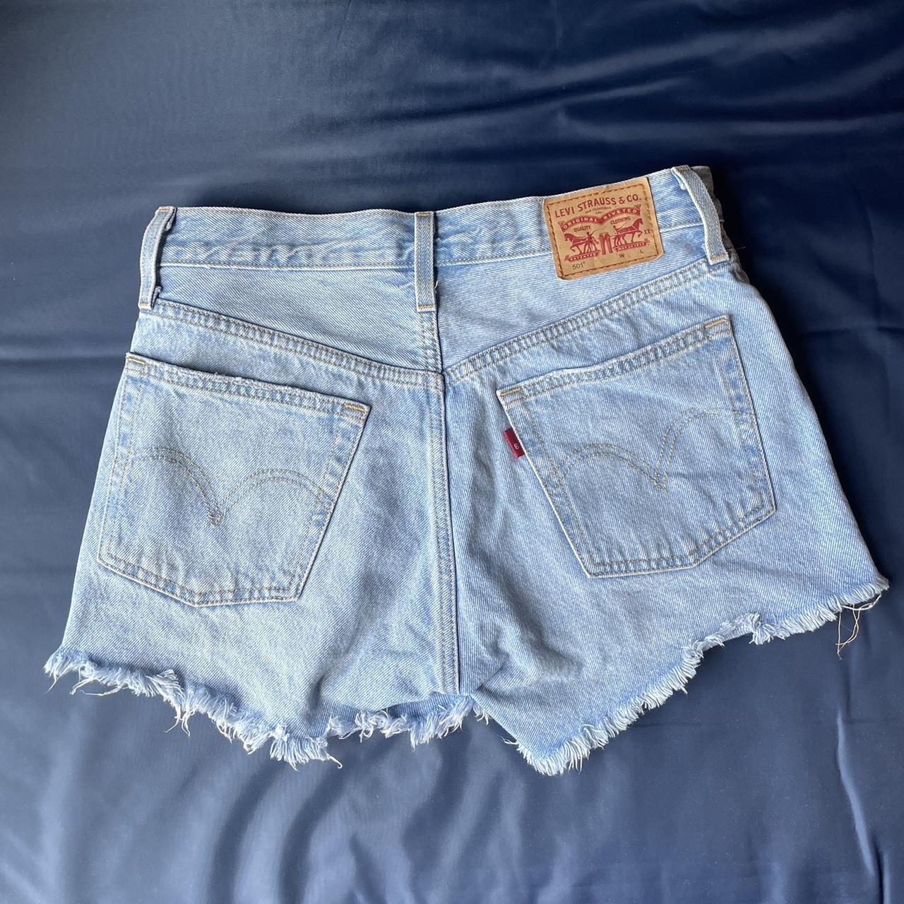 W25 Levi’s High Waisted Jean Button Up Shorts - Depop