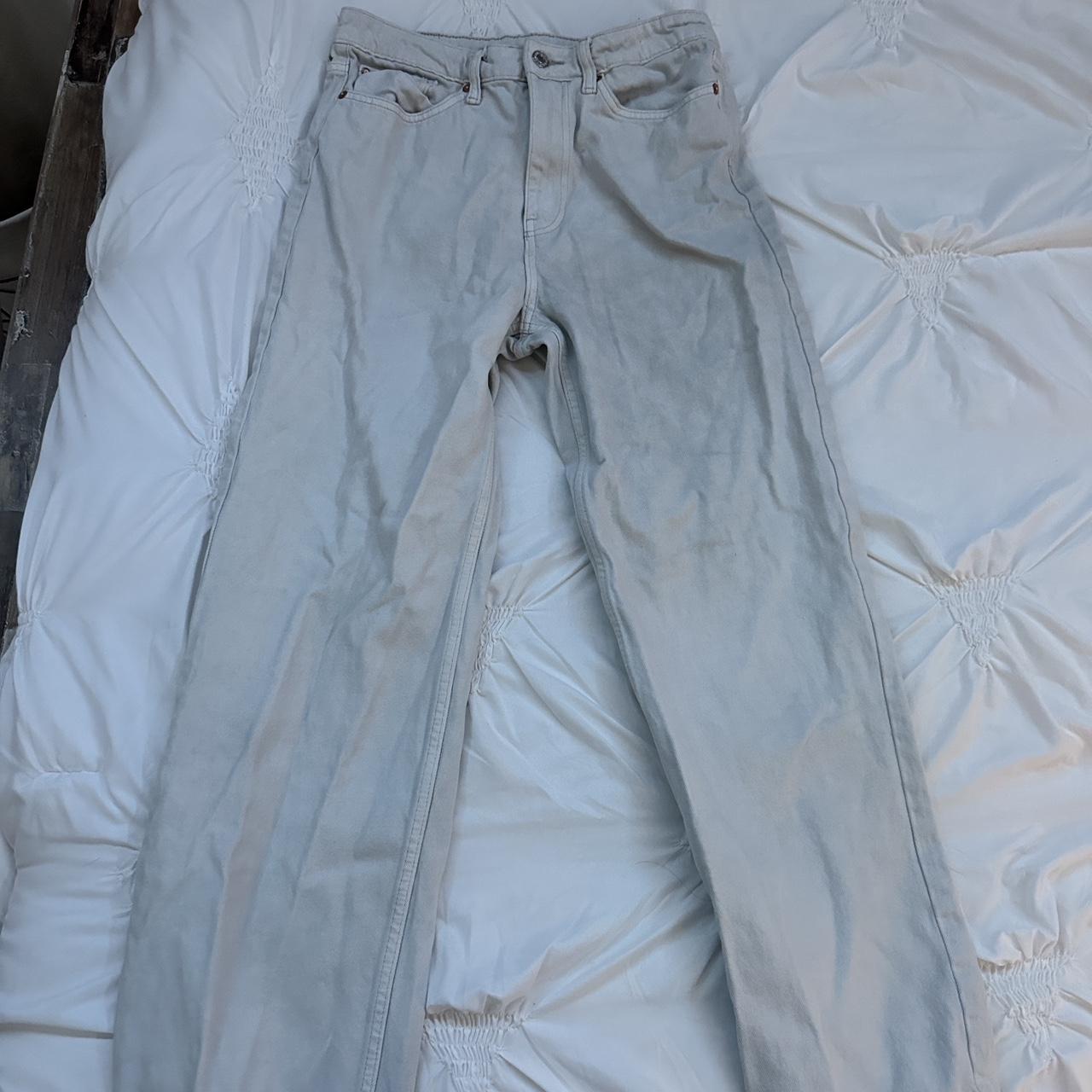 H and m outlet jean