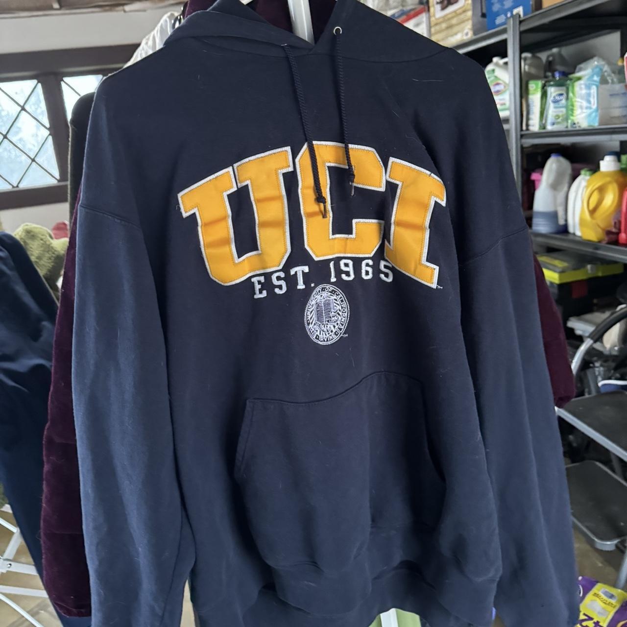 Champion UCI Hoodie Fits like a women’s large Men’s... - Depop