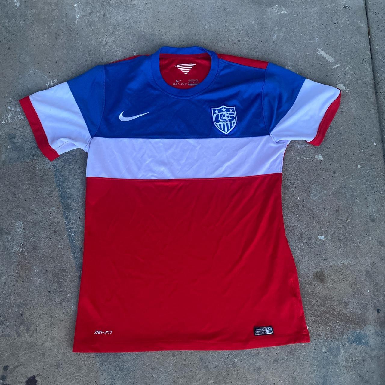 US Soccer Jersey Excellent Condition Size Large... Depop
