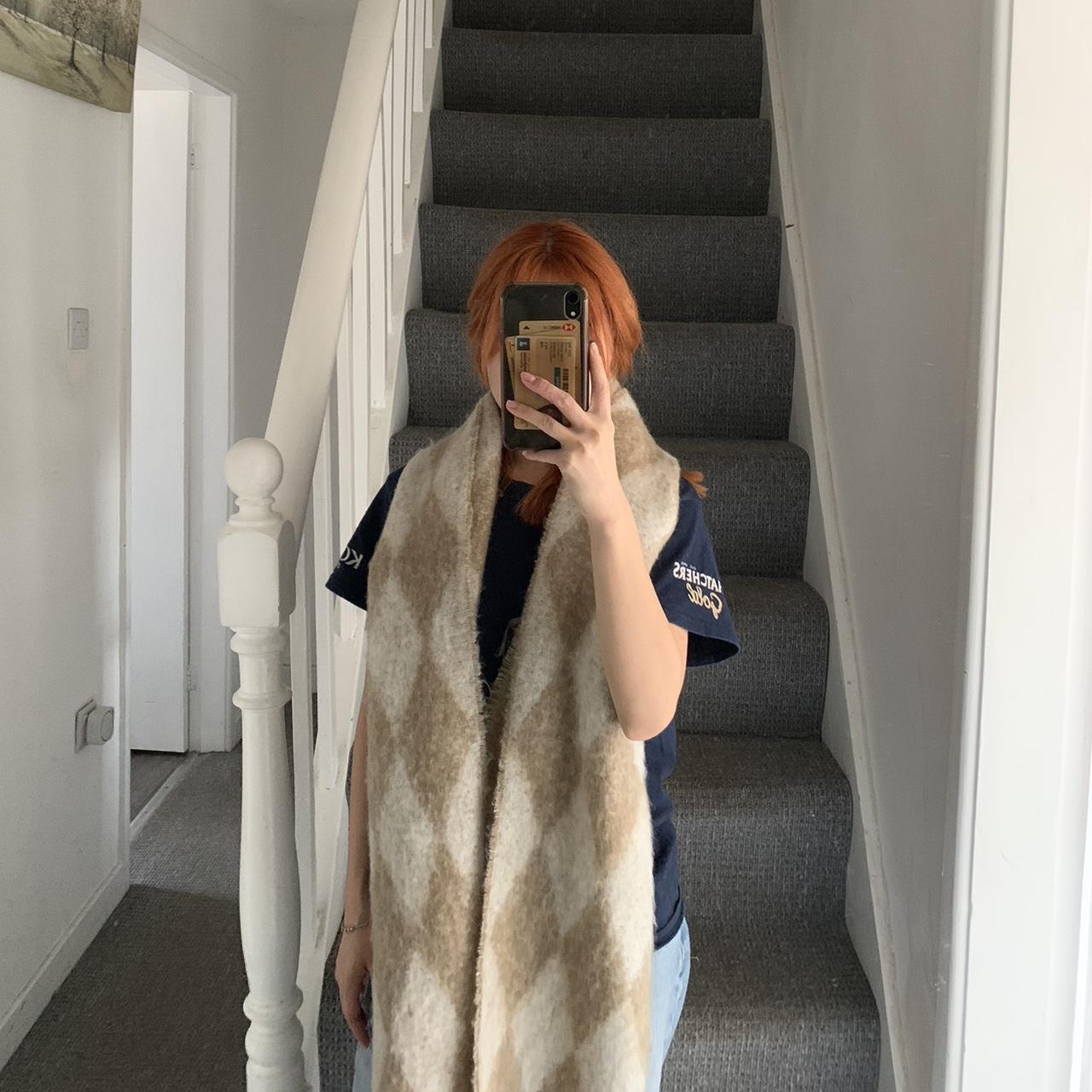 Chunky scarf from Primark. Absolutely no flaws, so... - Depop