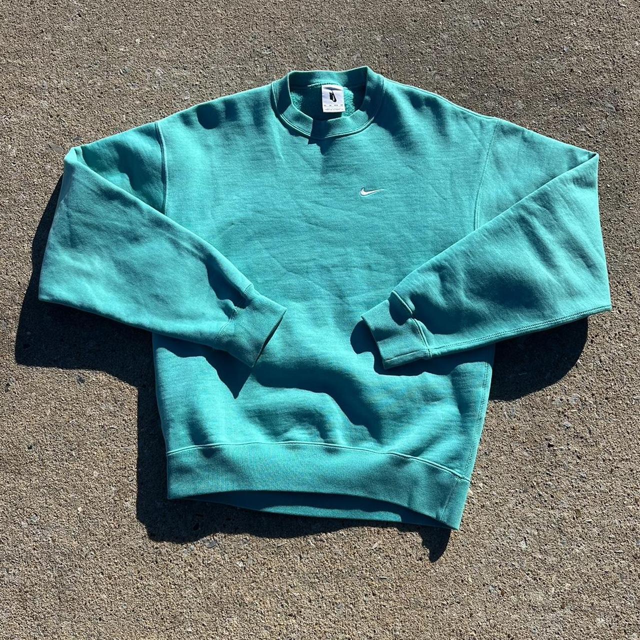 Nike best sale sweatshirt depop