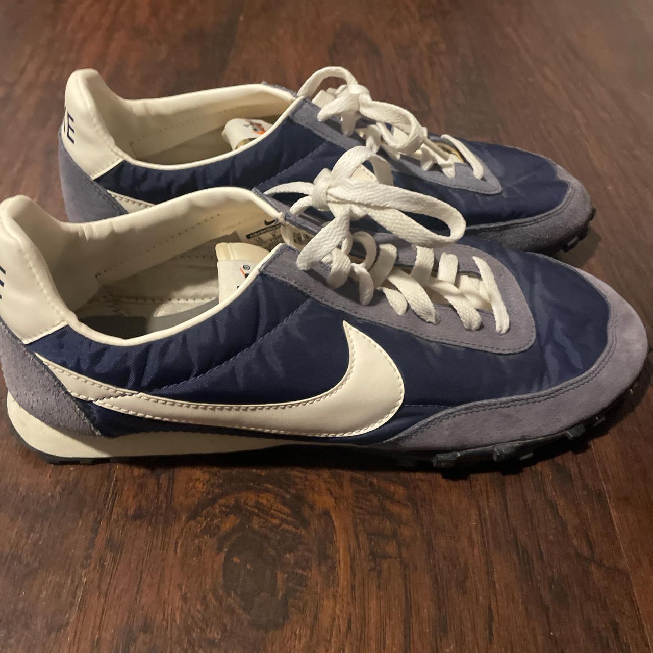 Nike waffle racer j crew best sale