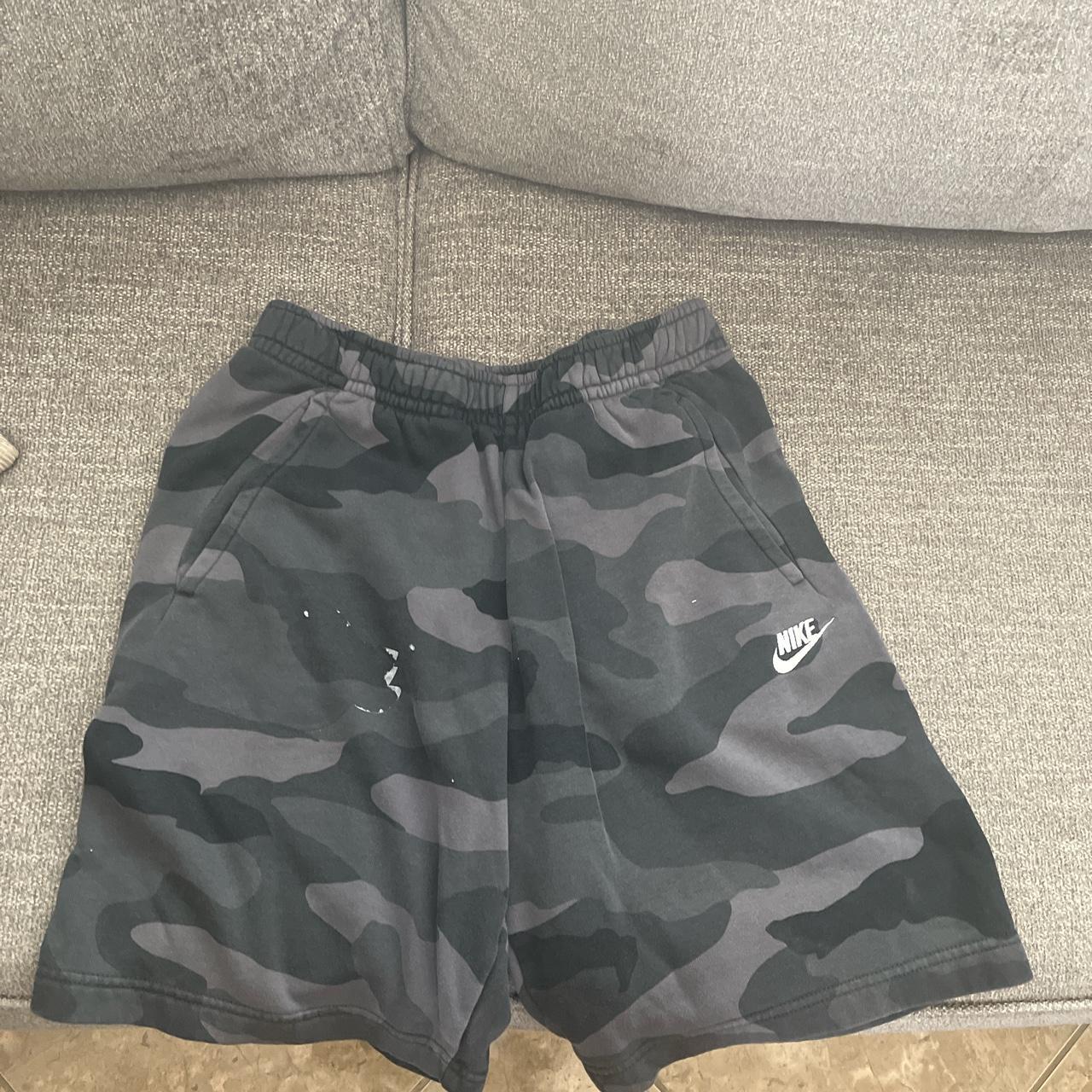 Nike fleece shop camo shorts