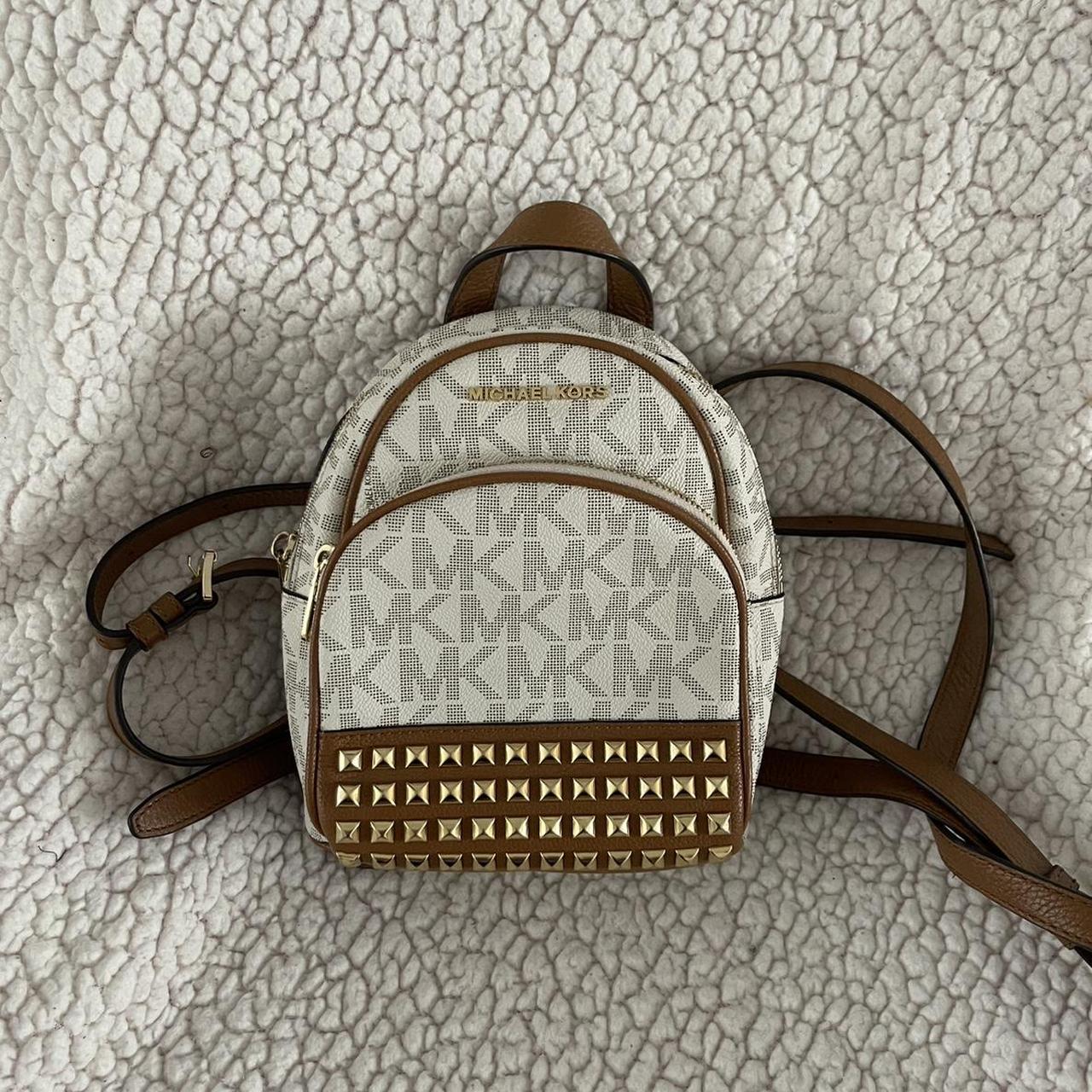 item listed by kylanicole765