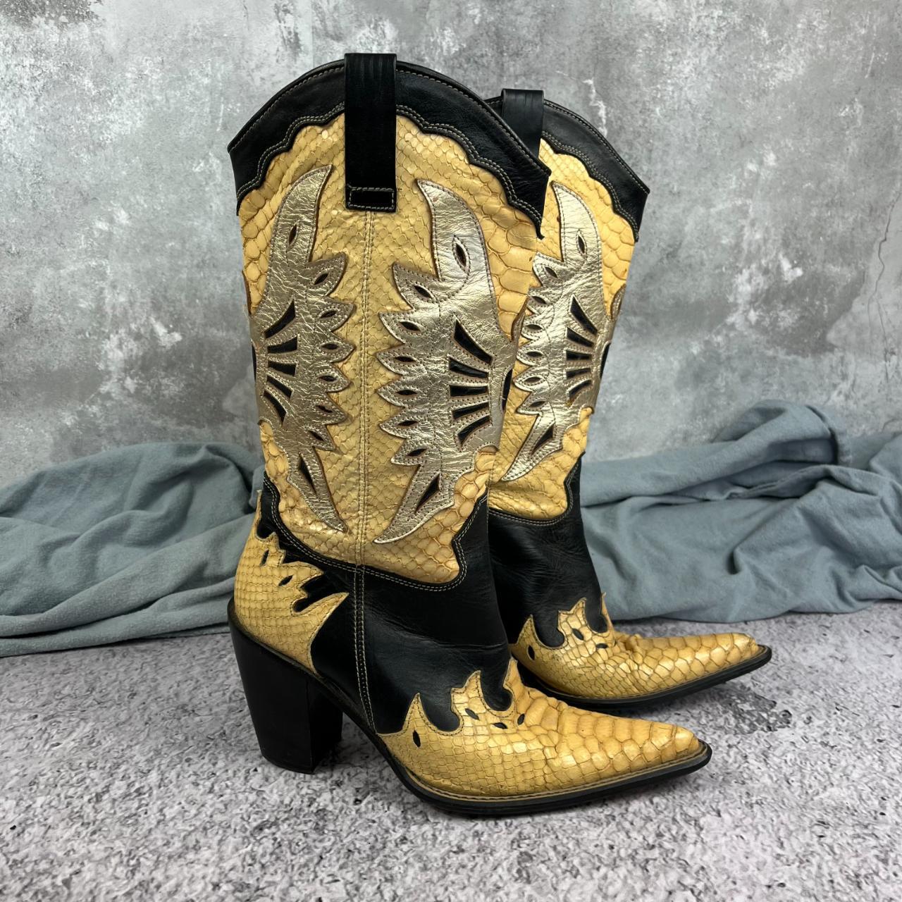 item listed by lasoteiro