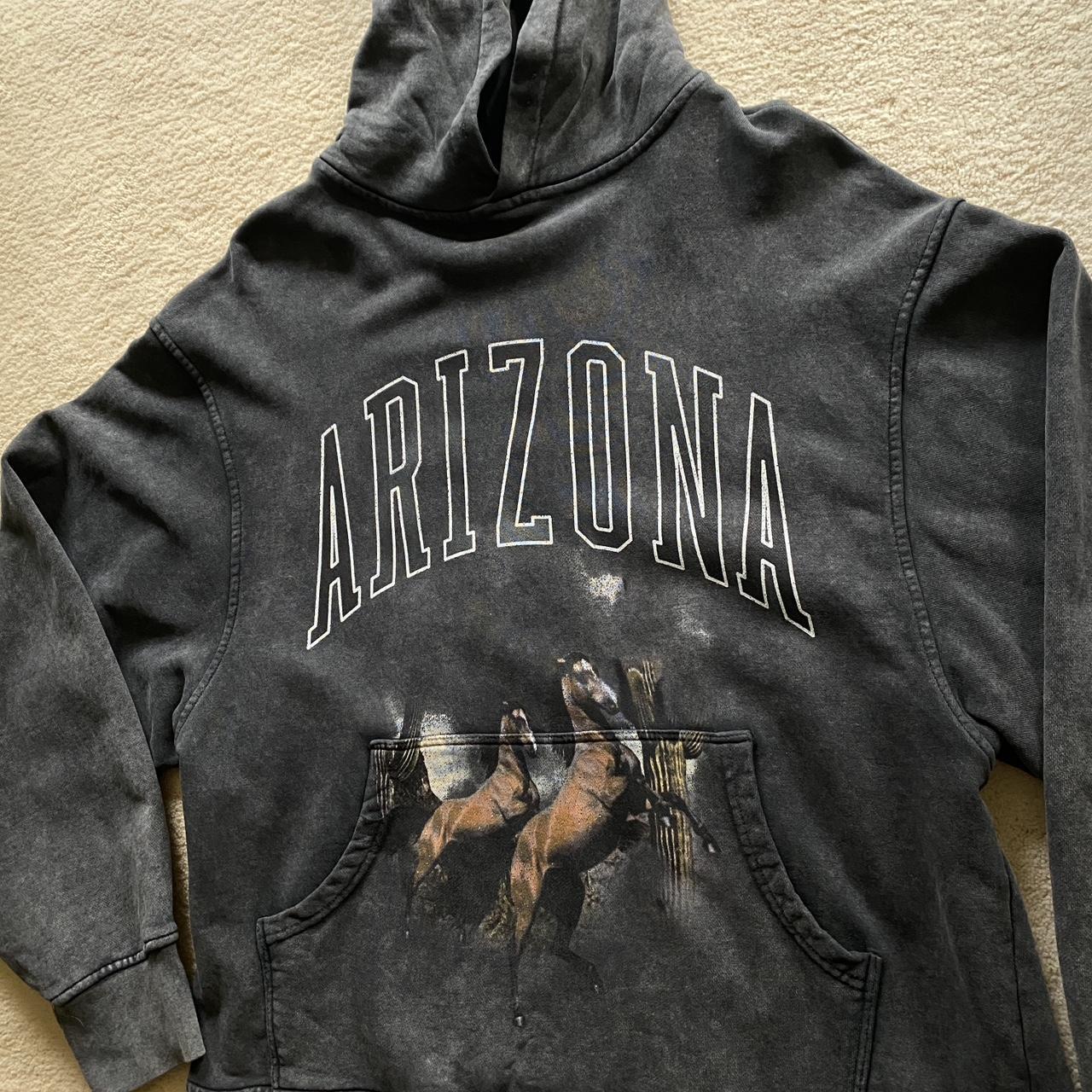Oversized Arizona wild horse print hoodie. Never | Depop