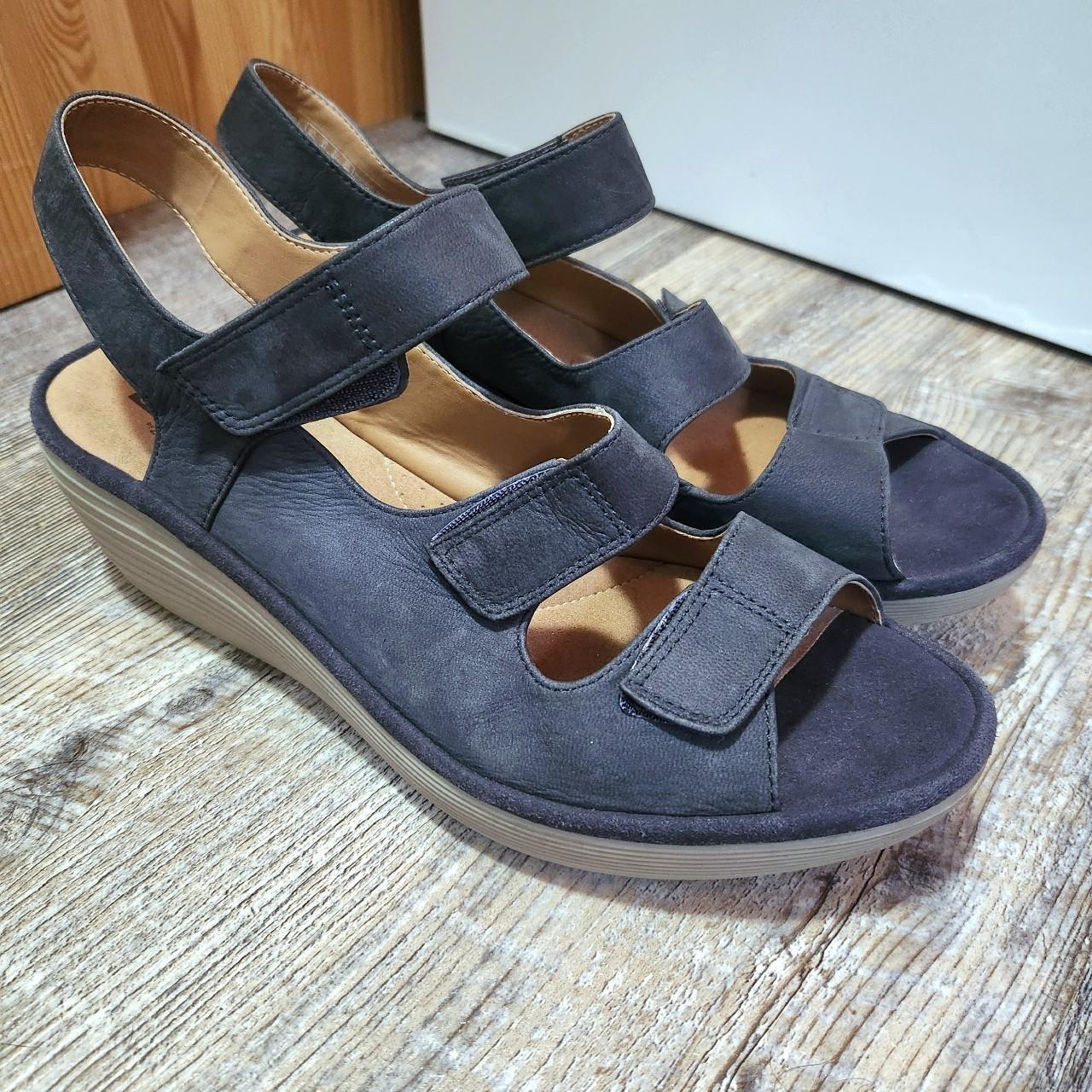 Clarks blue sandals online