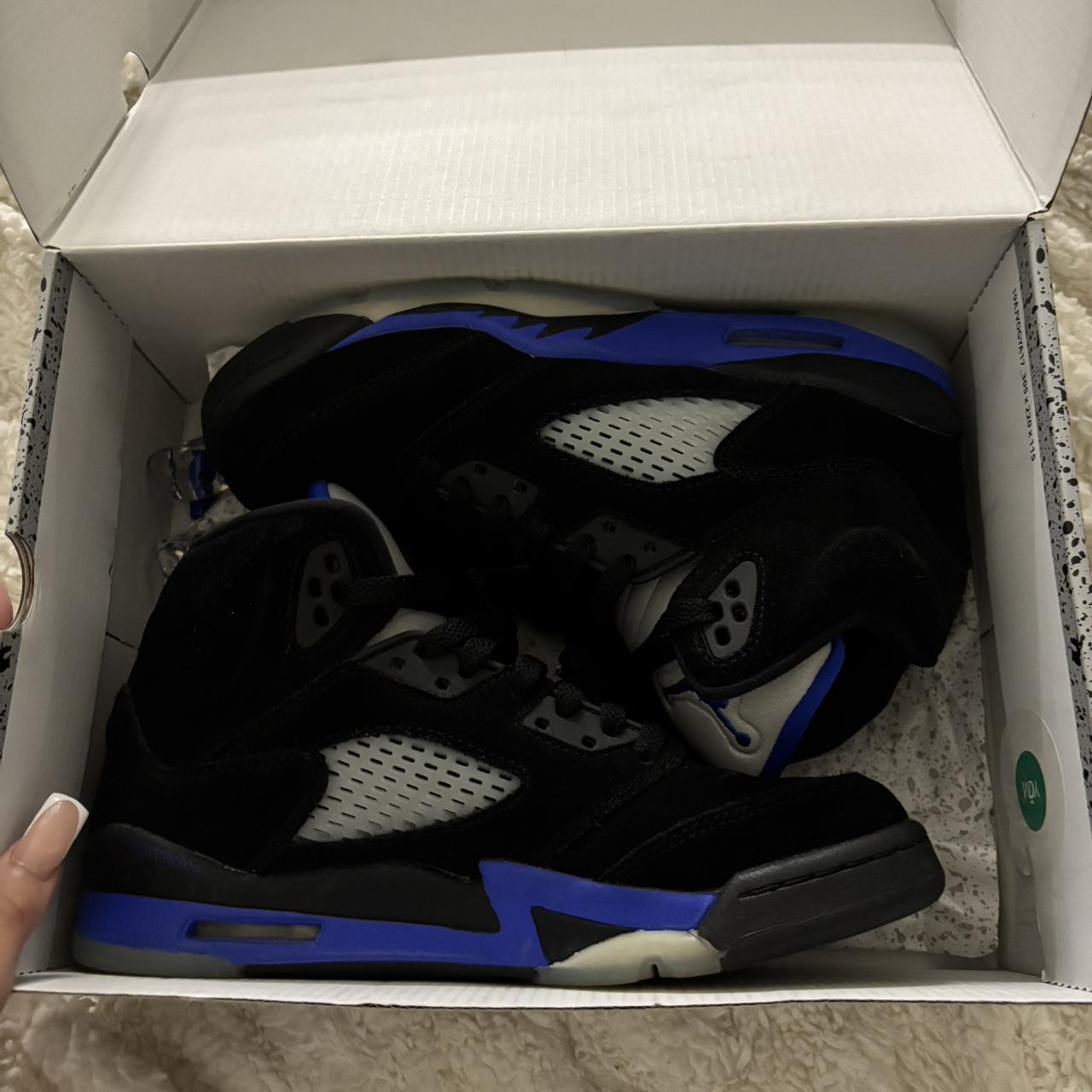 item listed by selllinggg11