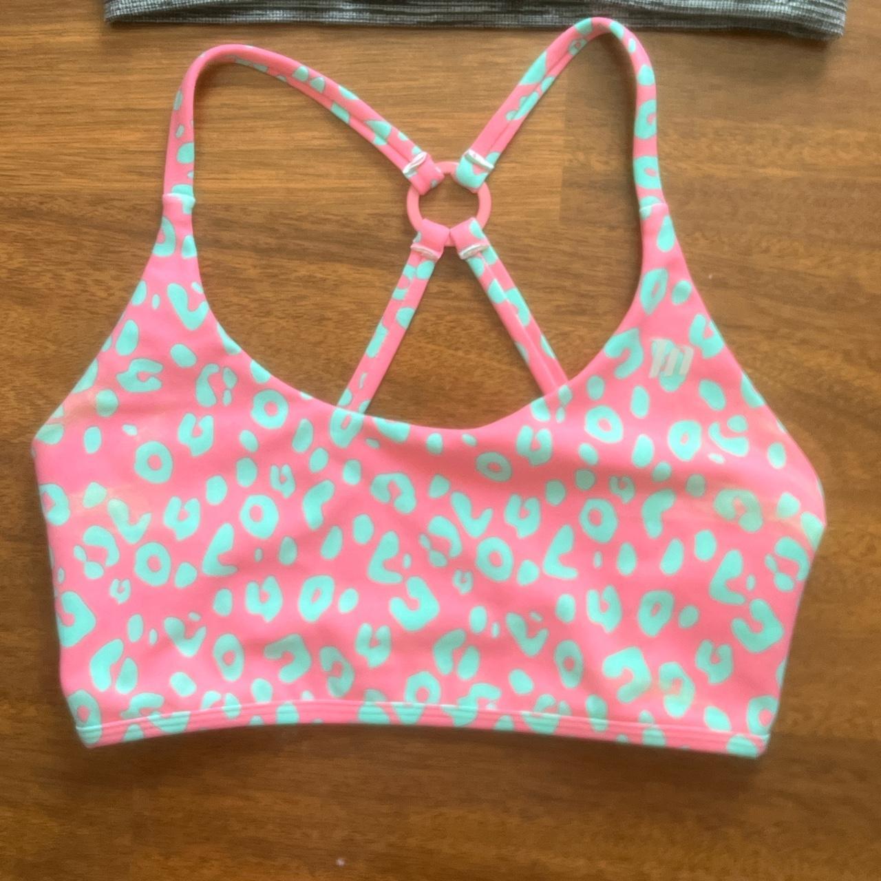 Sports bra bundle Echt and muscle nation Size xs - Depop