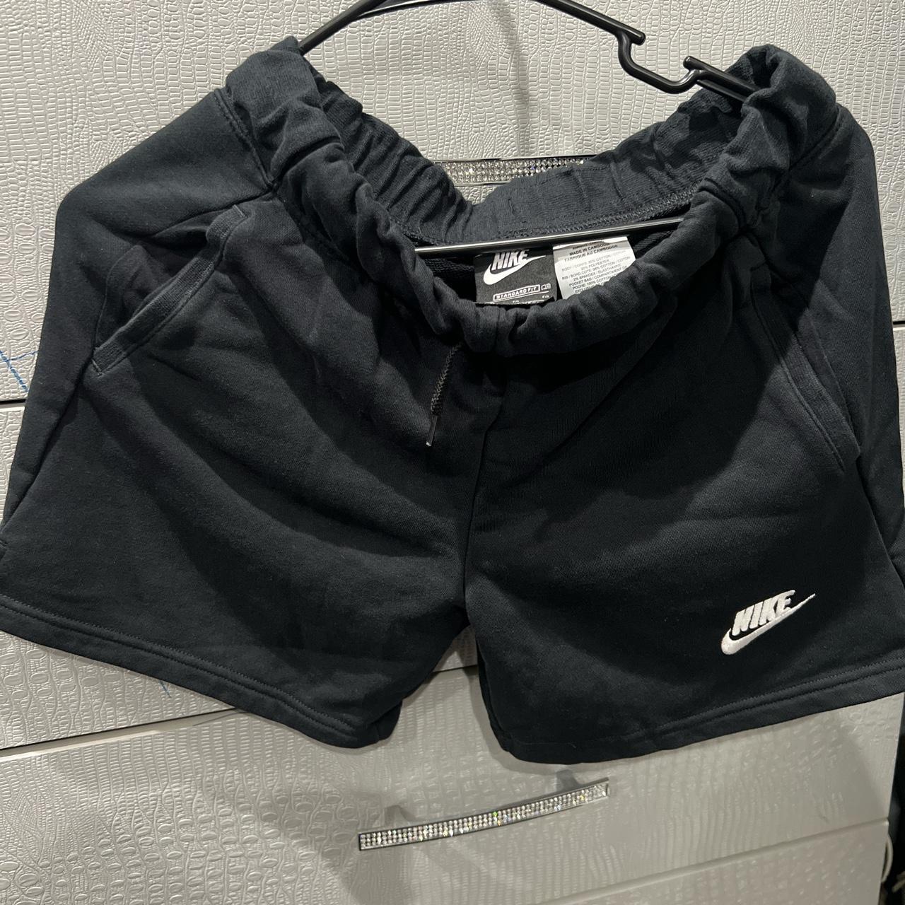 Vintage Nike sweat shorts - Depop