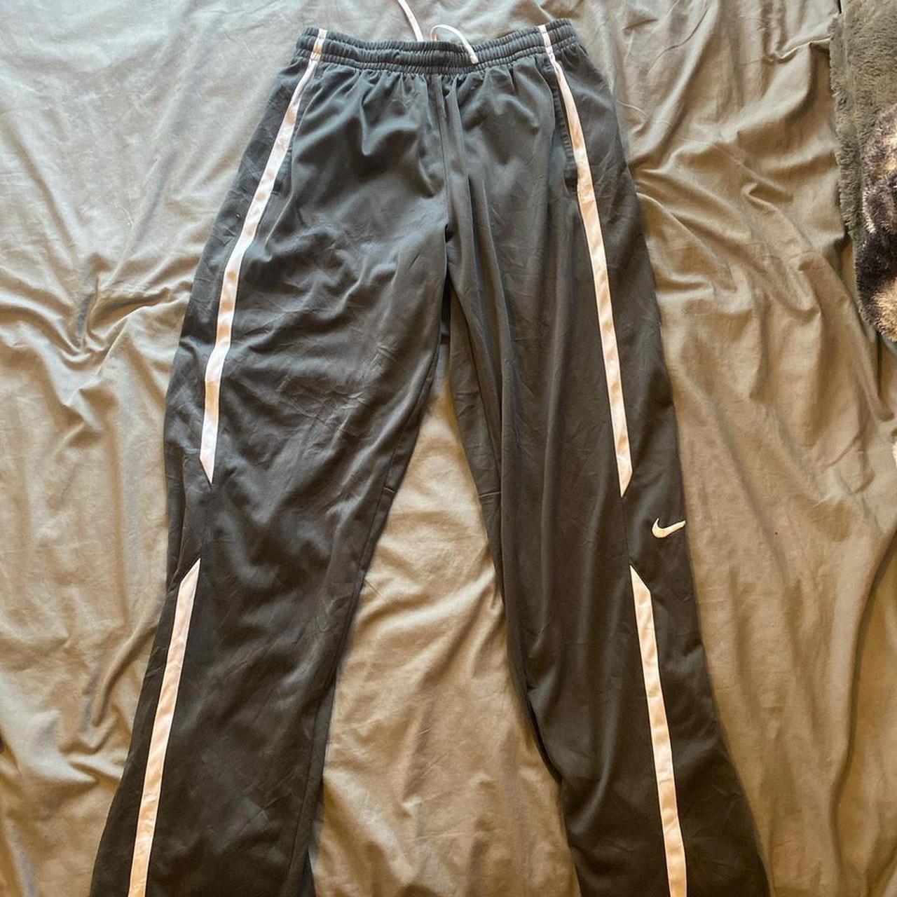 Men's Vintage Nike y2k tracksuit bottoms / joggers /... - Depop
