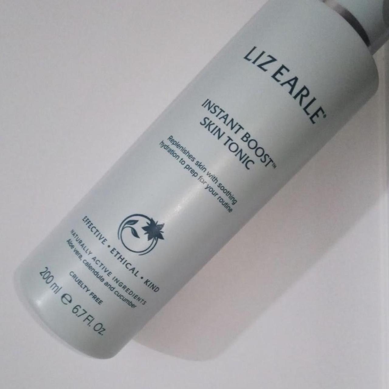 Liz earle instant boost skin tonic LARGE BOTTLE... - Depop