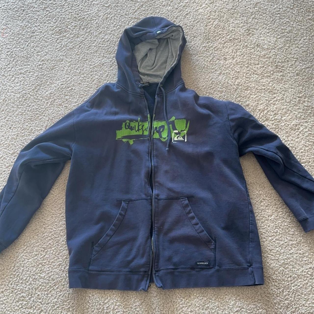 Quicksilver zip up hoodie Size: XL - Depop