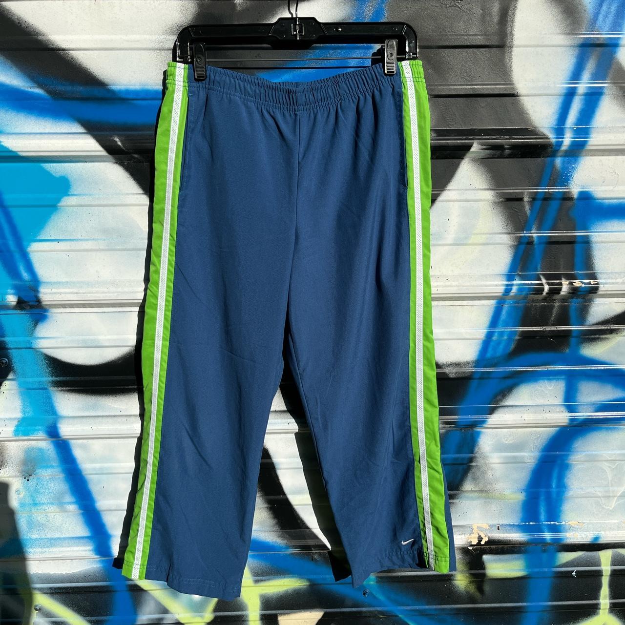 Nike Dri Fit Womens Size 8 Slim Fit Gray Golf Pants - Depop