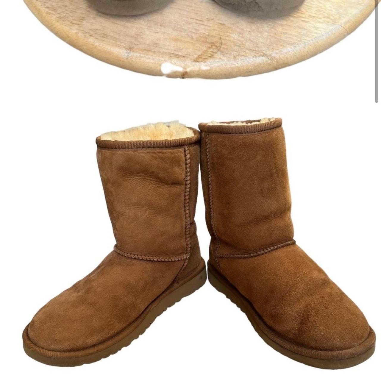 Ugg boots with ugg hot sale written all over it