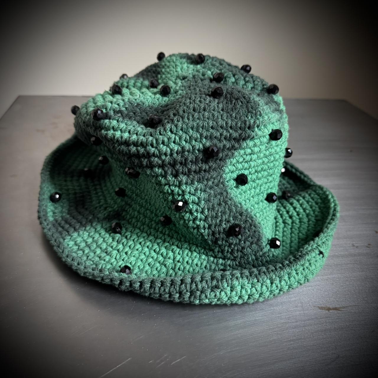 item listed by 777_7
