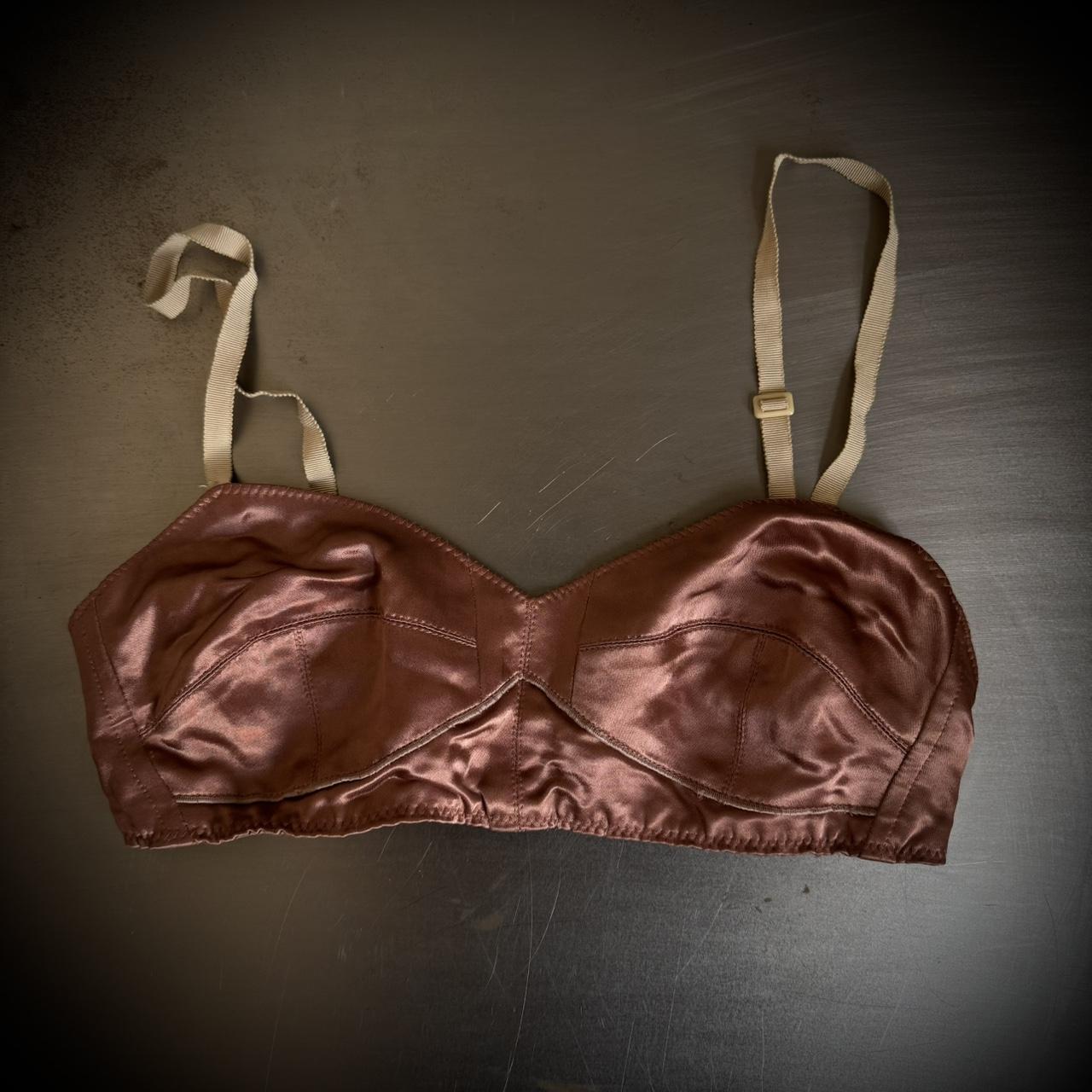 item listed by 777_7