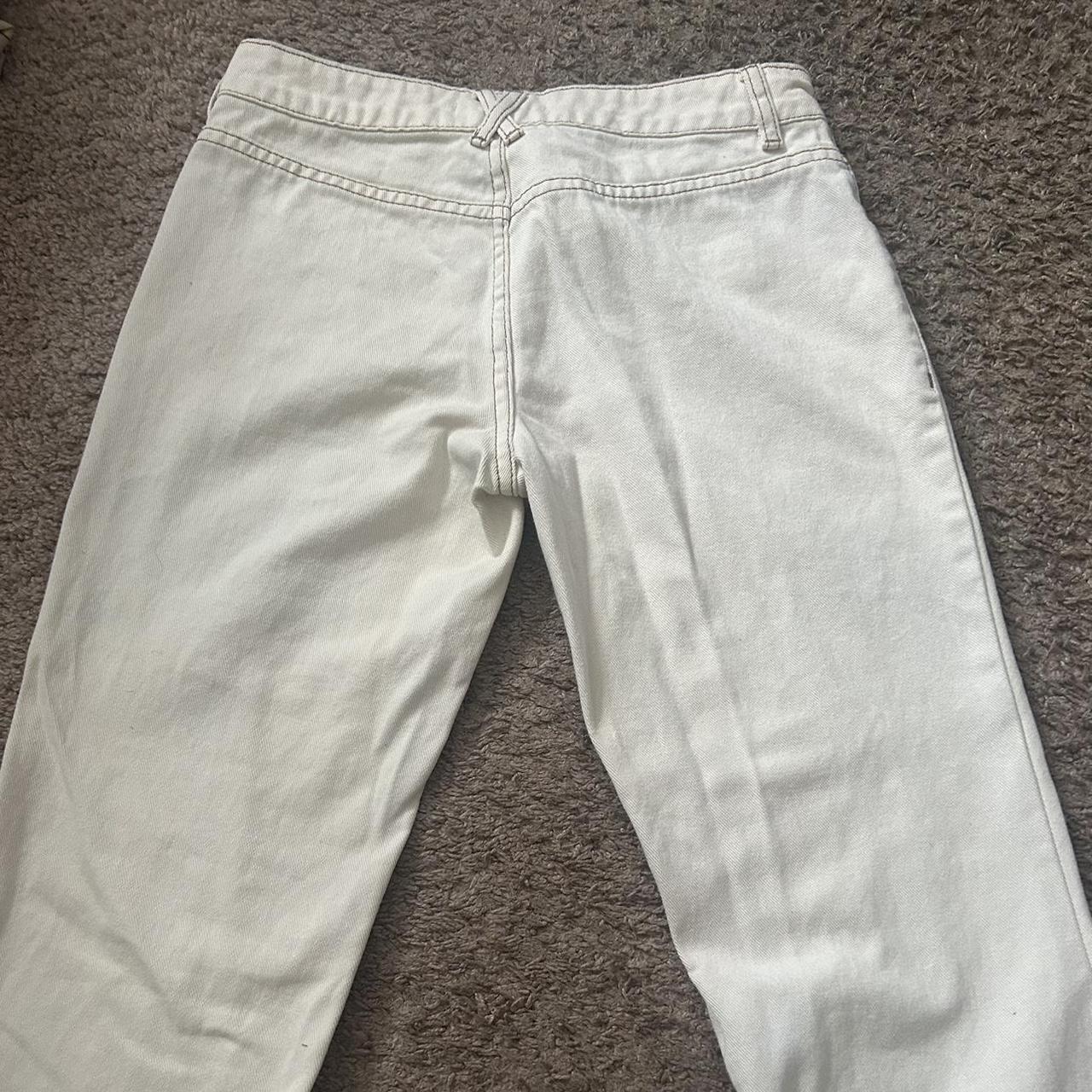 Low rise white flared jeans - Depop