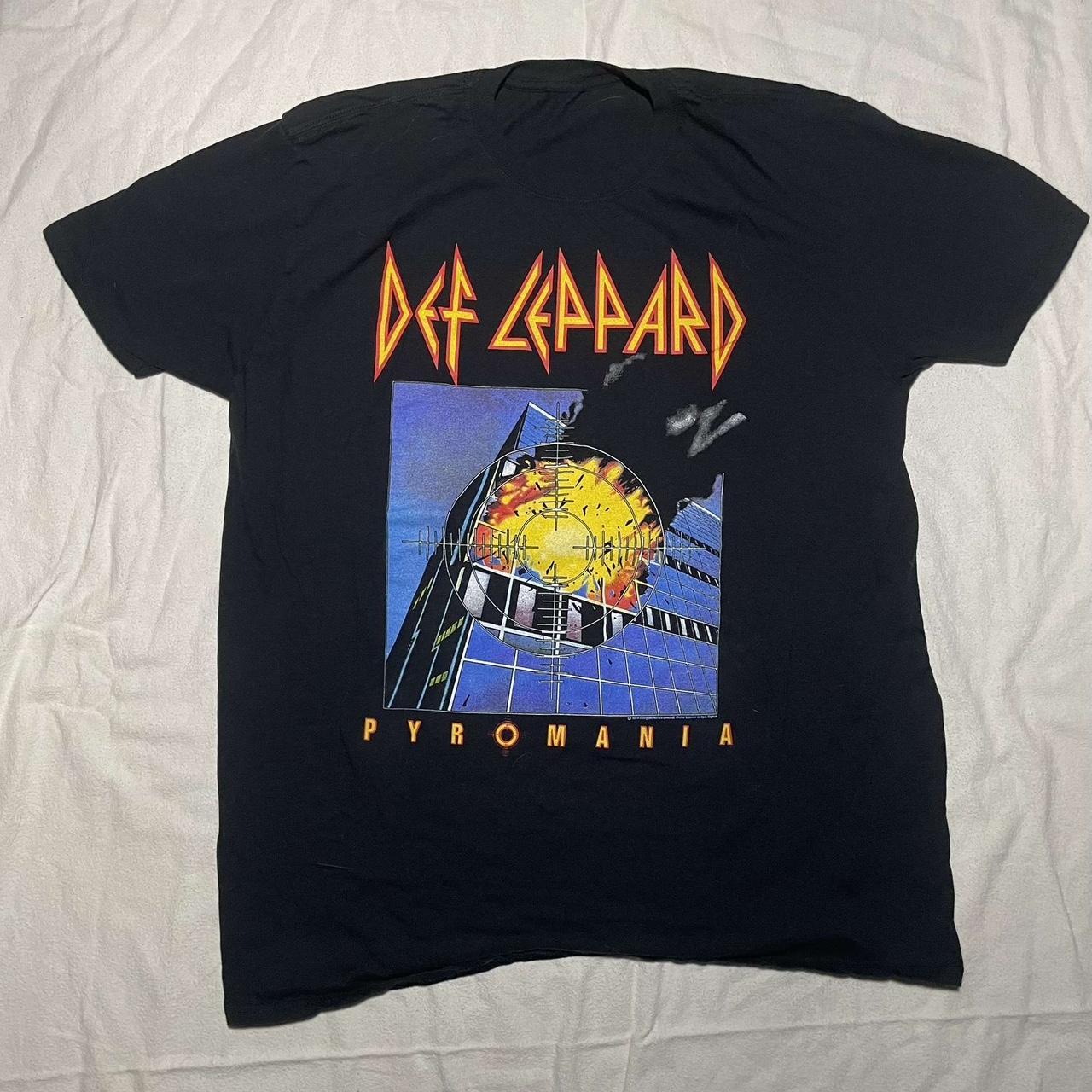 Black Def Leppard Pyromania tour shirt #rockmusic | Depop