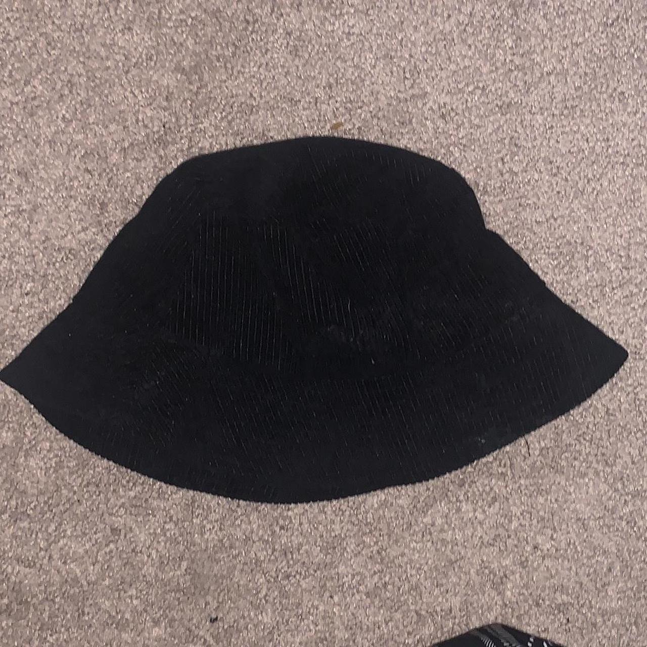 Black corduroy bucket hat - Depop