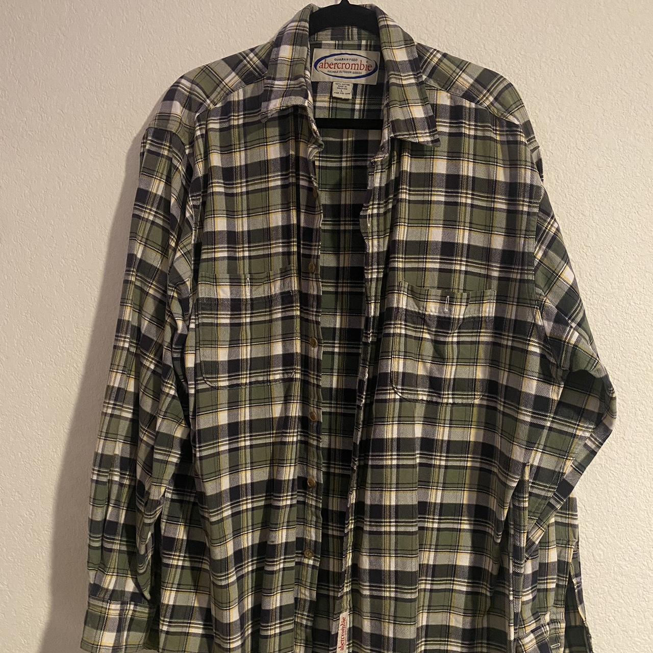 Light green yellow flannel with two front pockets - Depop