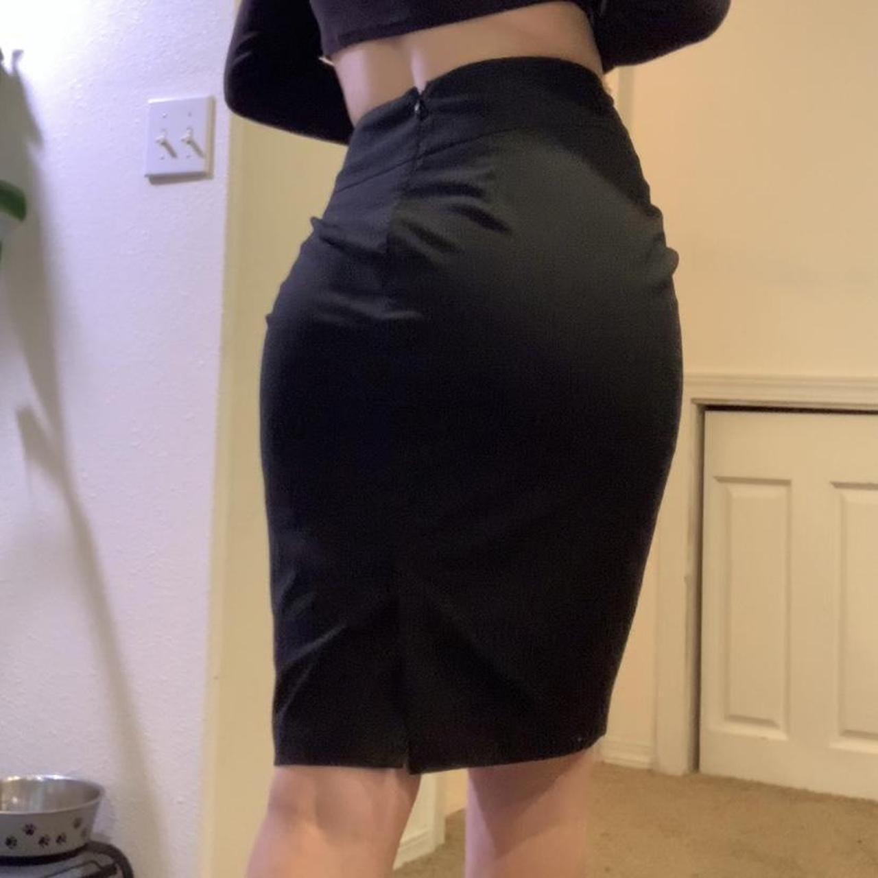 Black Skirt (2)