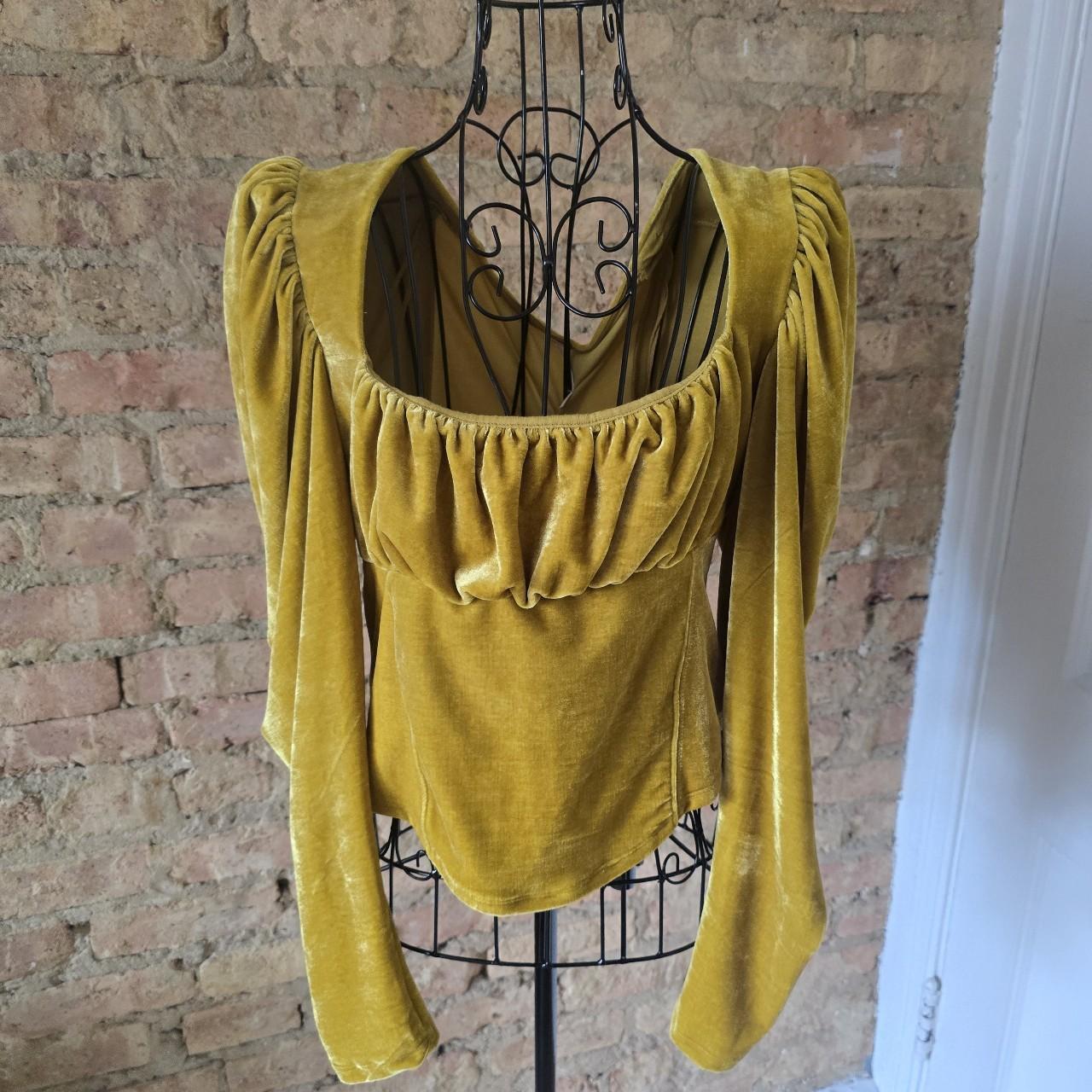Women's Gold Velvet Long Sleeve Corset Women's Gold Velvet Long Sleeve Corset