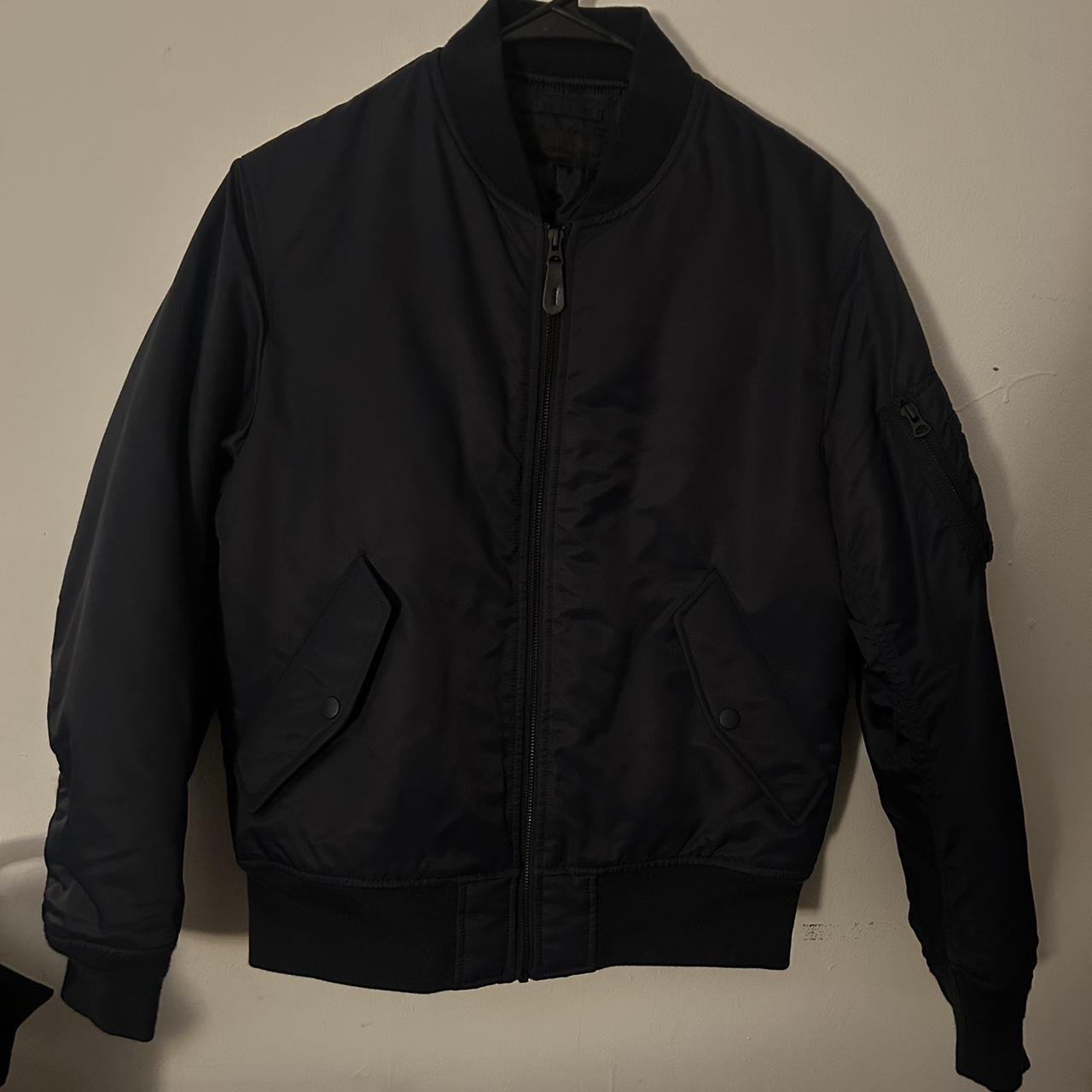 Alpha industries nike bomber hotsell