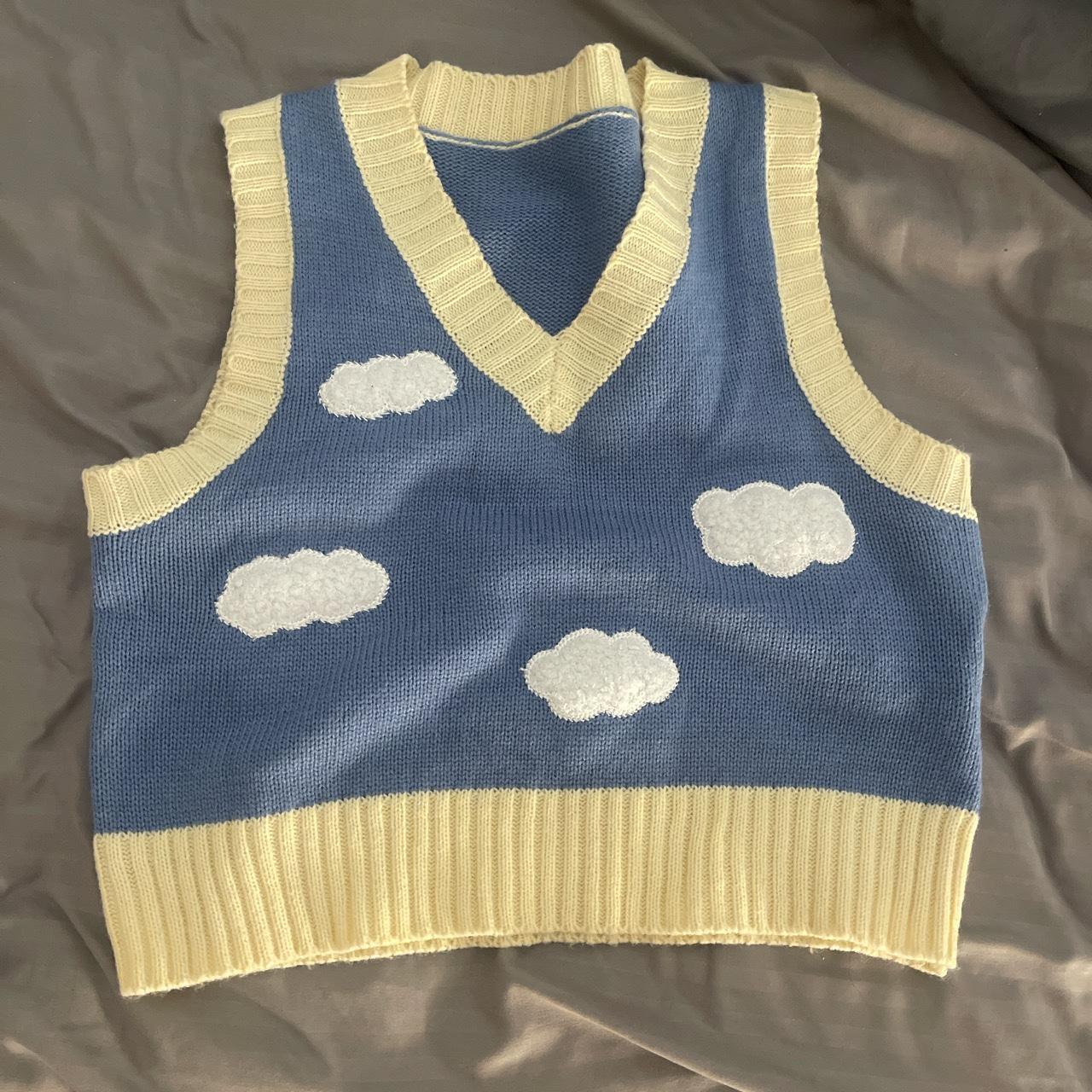 Cropped cloud sweater #fall #sweater #cropped #knit - Depop