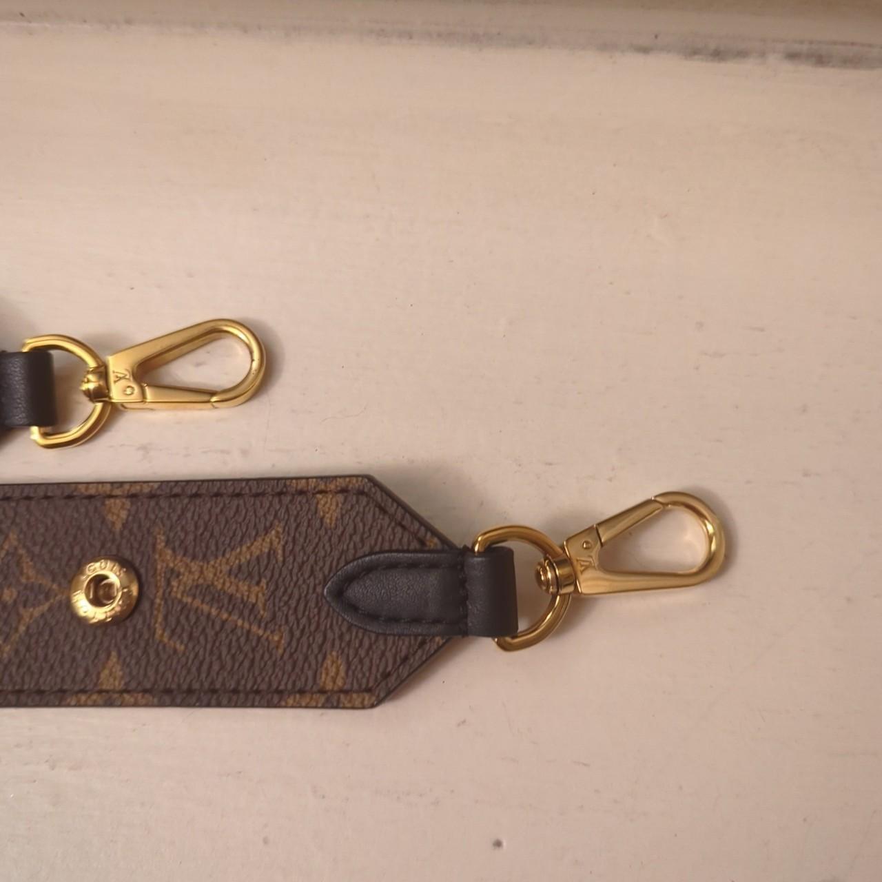 Louis Vuitton monogram strap - Depop