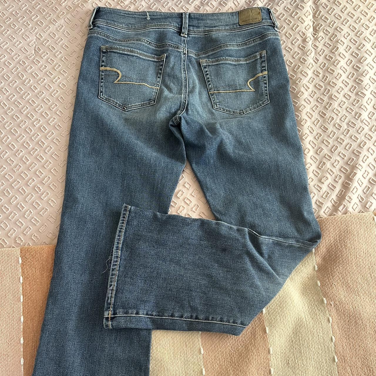 American Eagle bootcut jeans In great condition... Depop