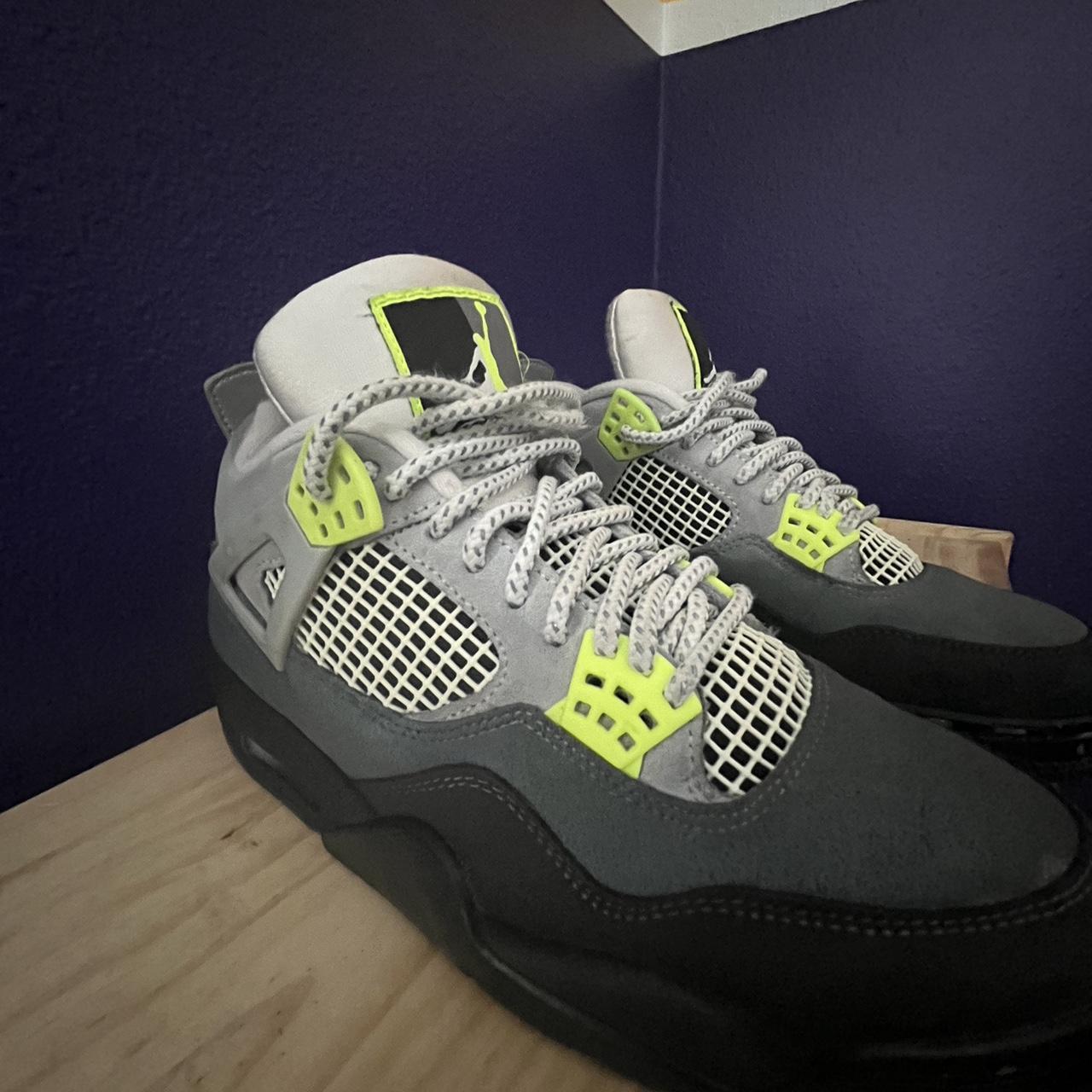 Jordan retro best sale 4 lime green