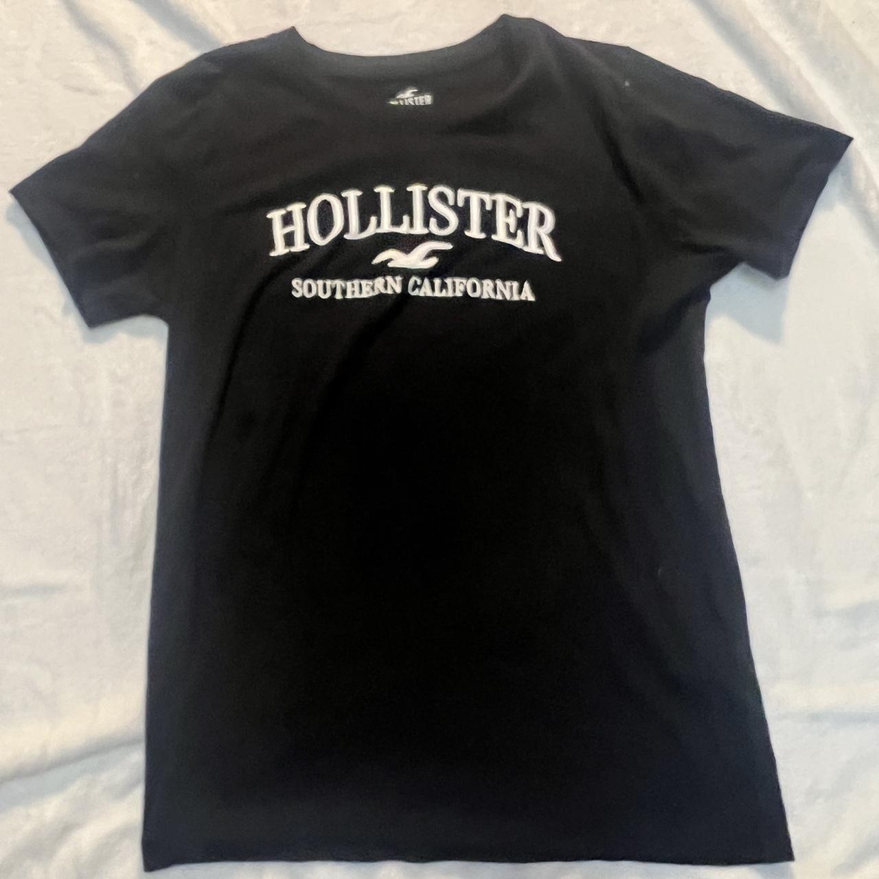 Hollister Black Fitted T-Shirt Size M - Depop